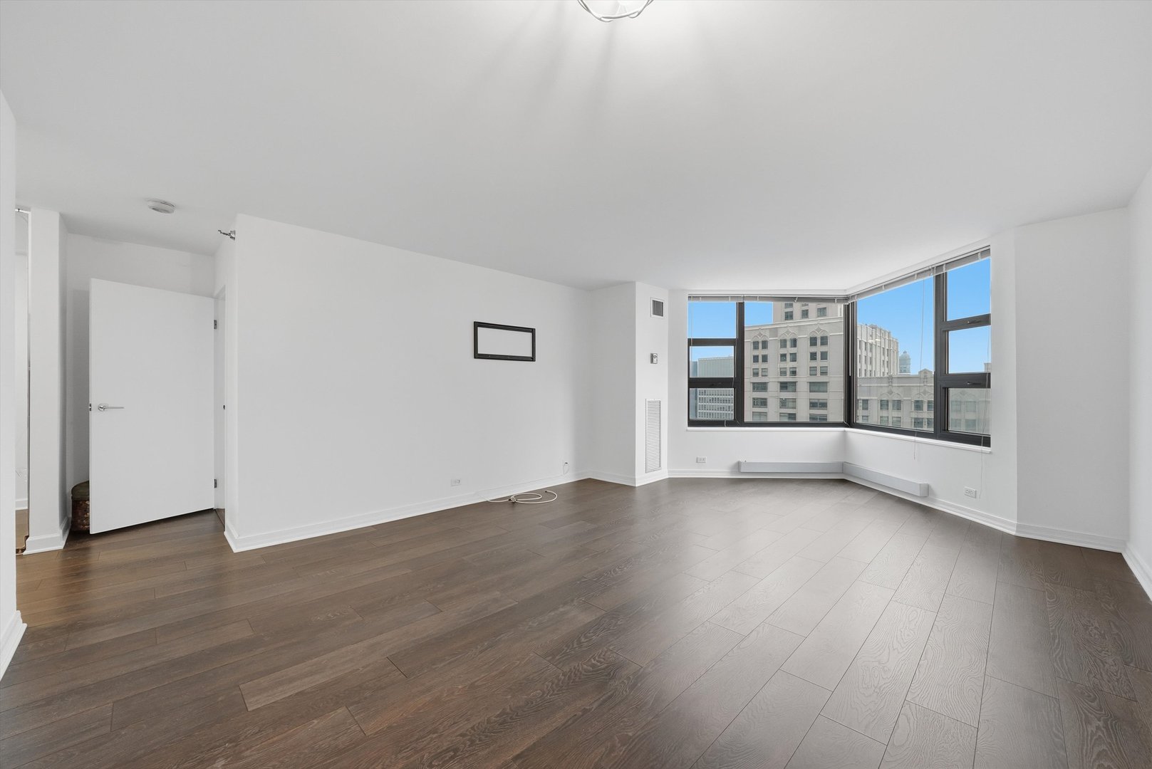 401 E ONTARIO Street Unit: 2203