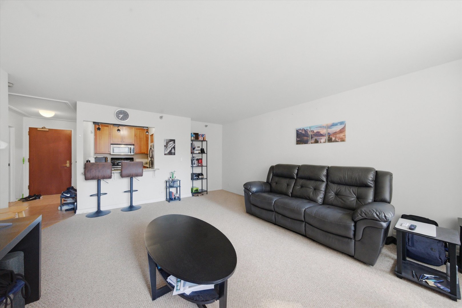 401 E ONTARIO Street Unit: 1304
