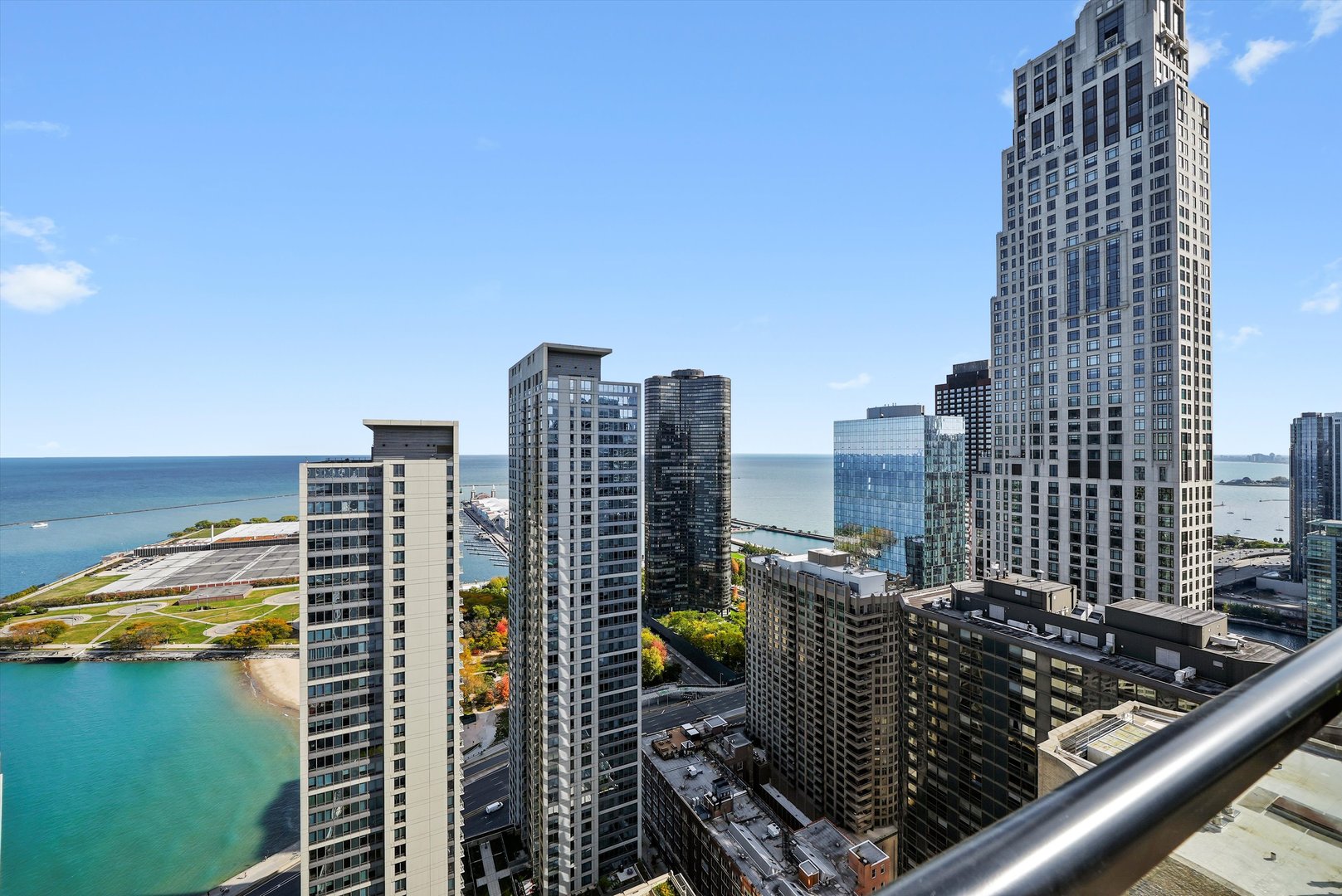 401 E ONTARIO Street Unit: 1304