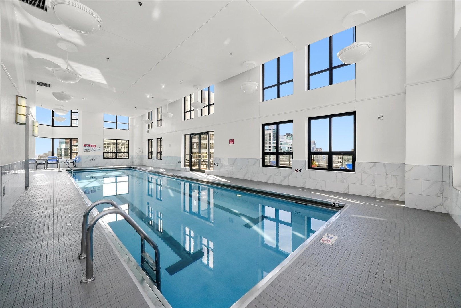 401 E ONTARIO Street Unit: 1304