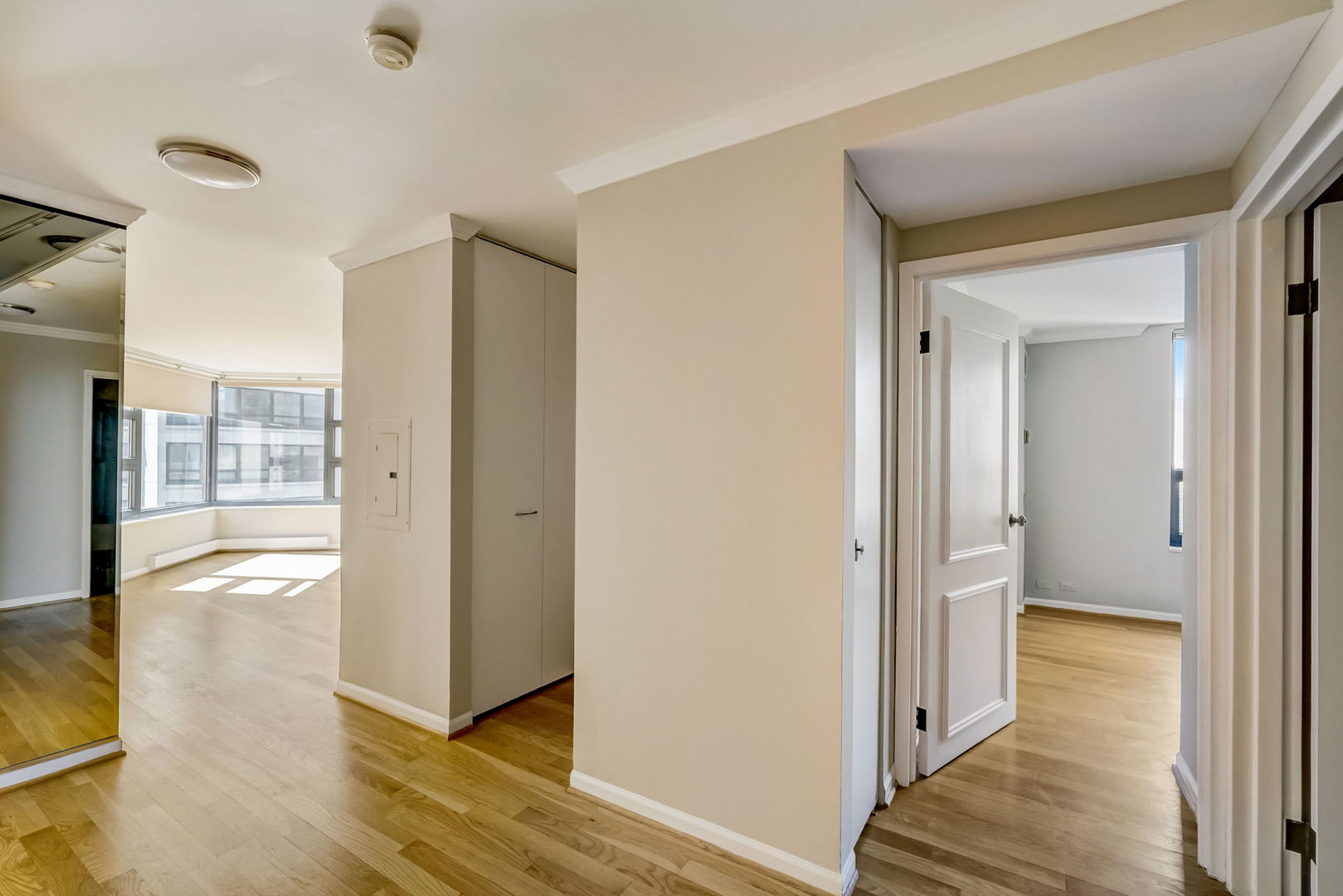 401 E Ontario Street Unit: 3002