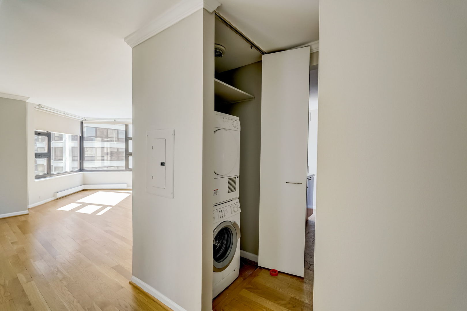 401 E Ontario Street Unit: 3002