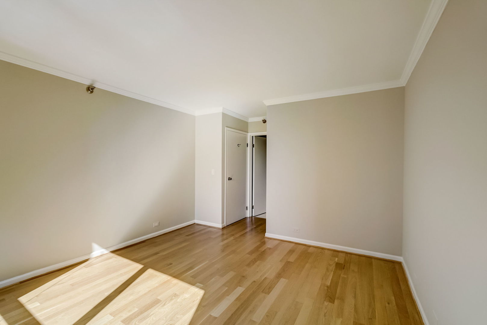 401 E Ontario Street Unit: 3002