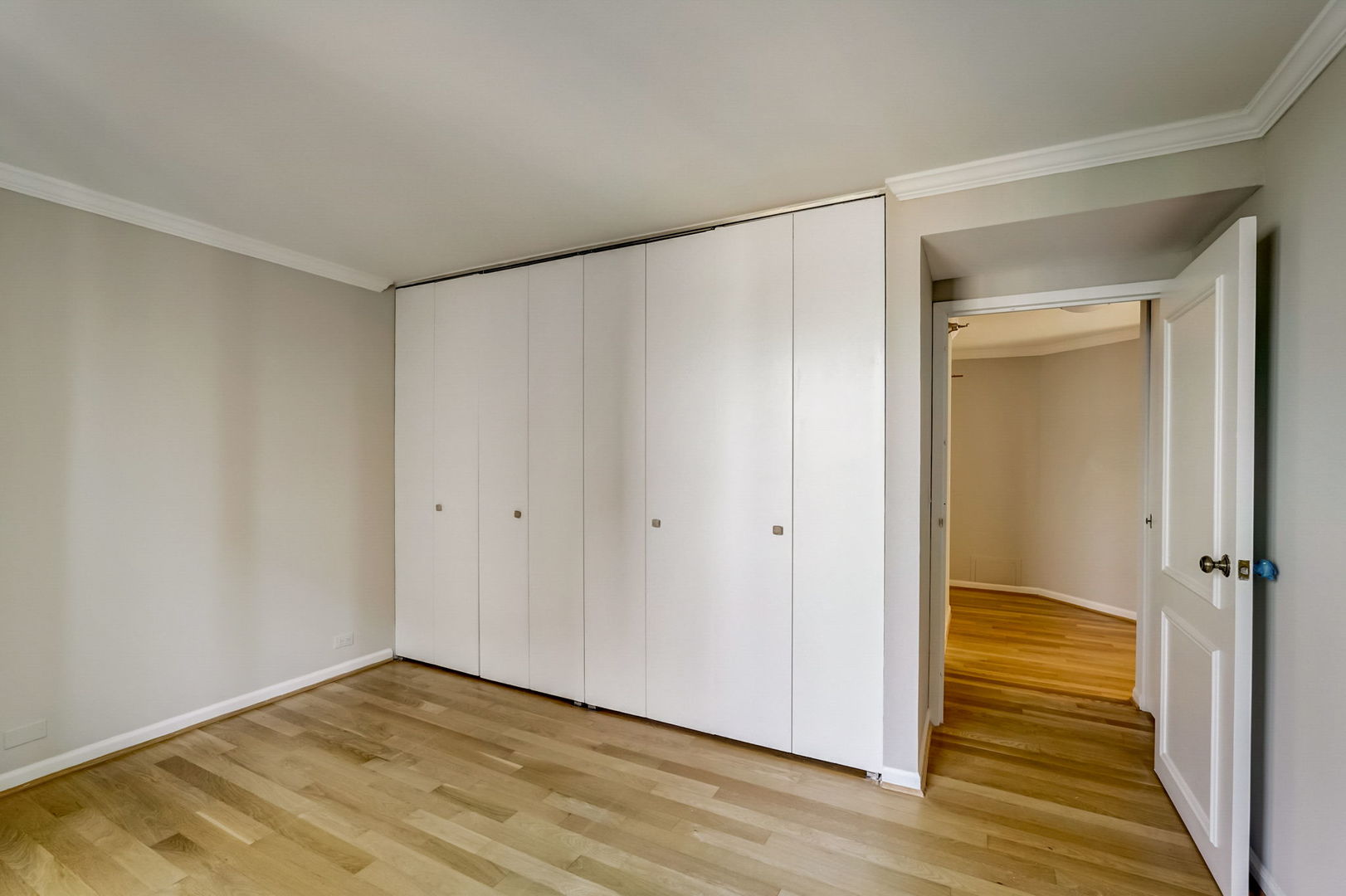 401 E Ontario Street Unit: 3002