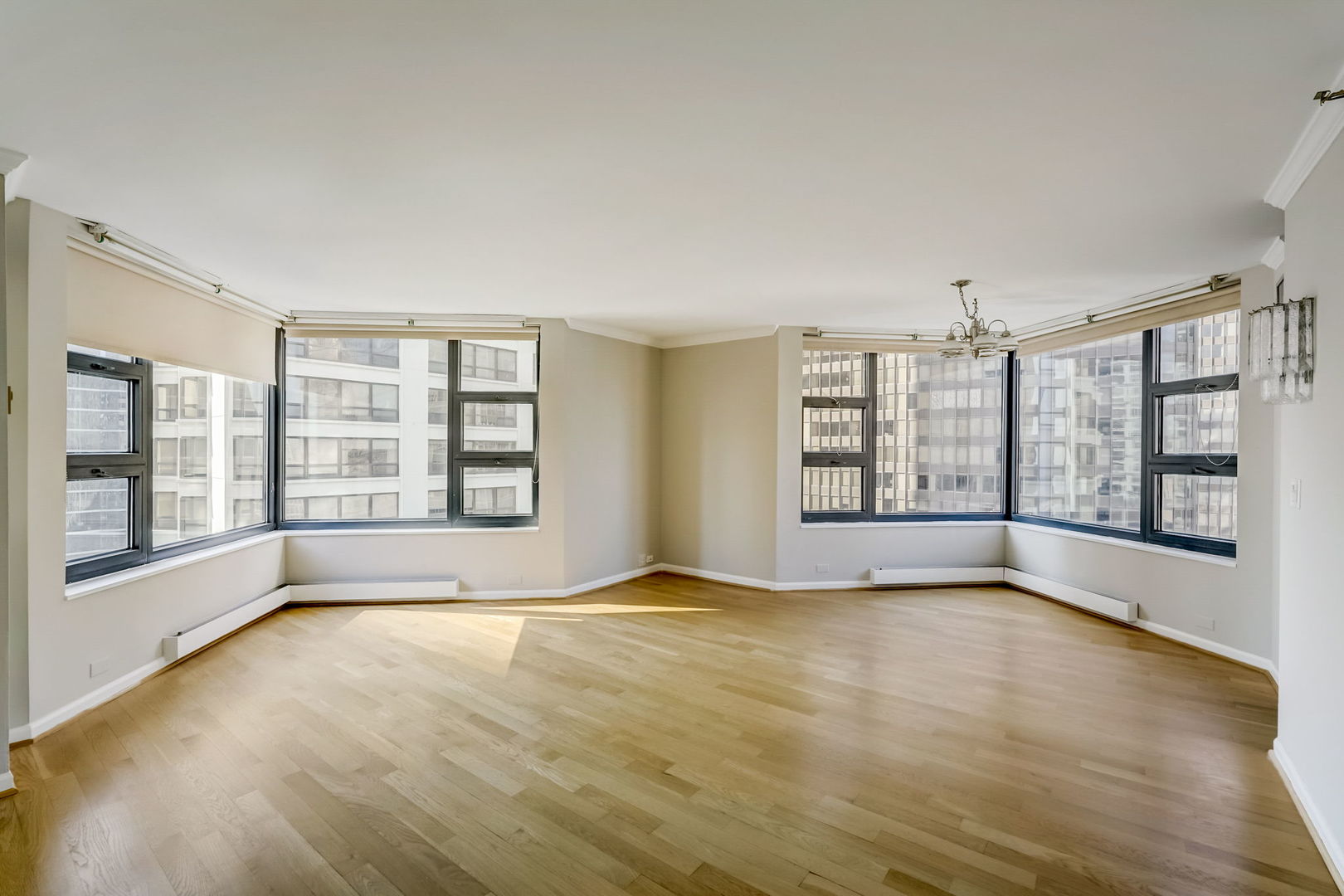 401 E Ontario Street Unit: 3002