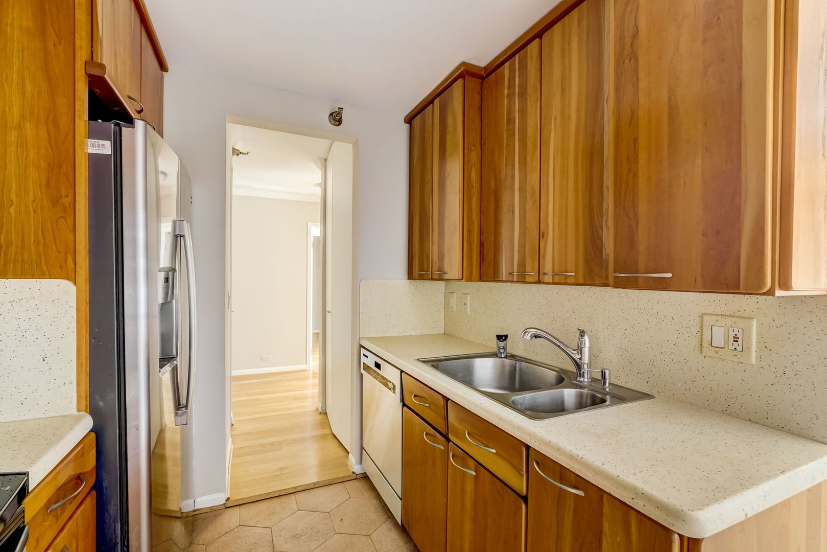 401 E Ontario Street Unit: 3002