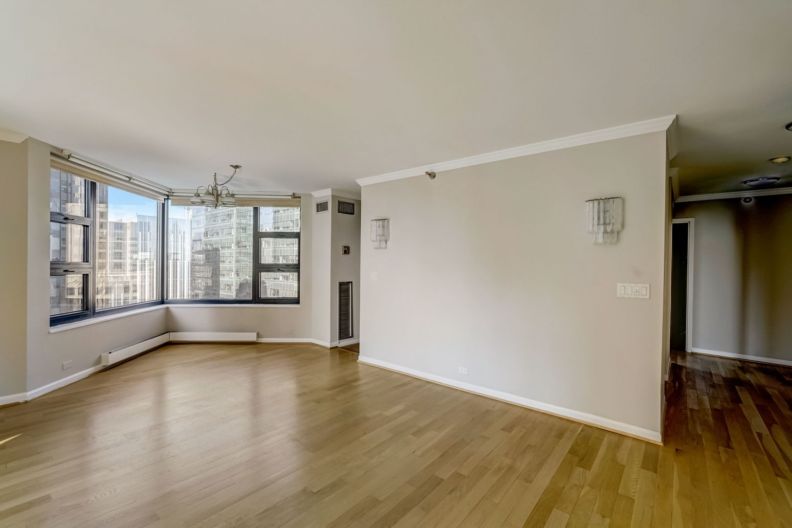 401 E Ontario Street Unit: 3002