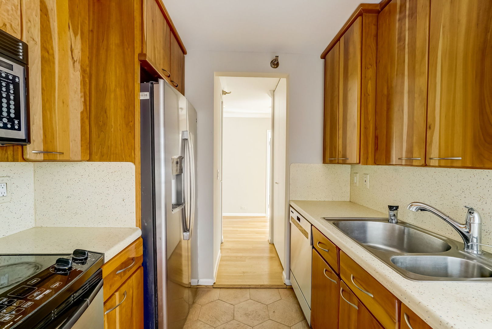 401 E Ontario Street Unit: 3002