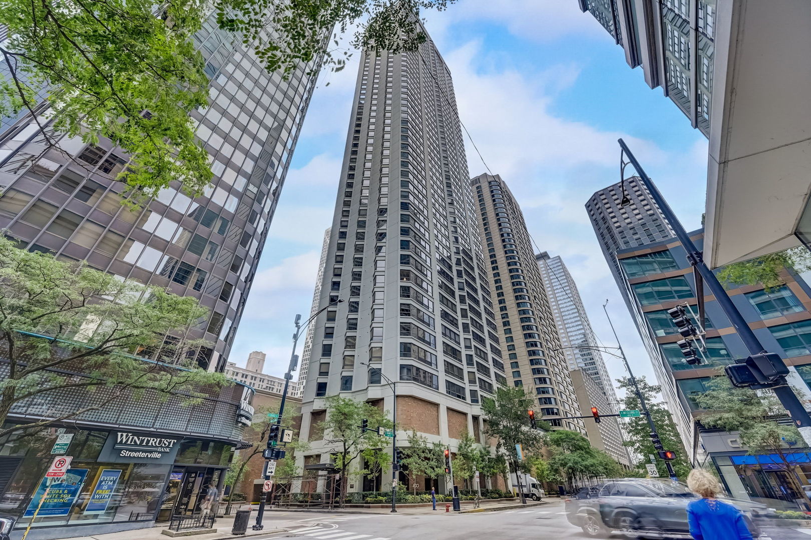 400 E Ohio Street Unit: 801