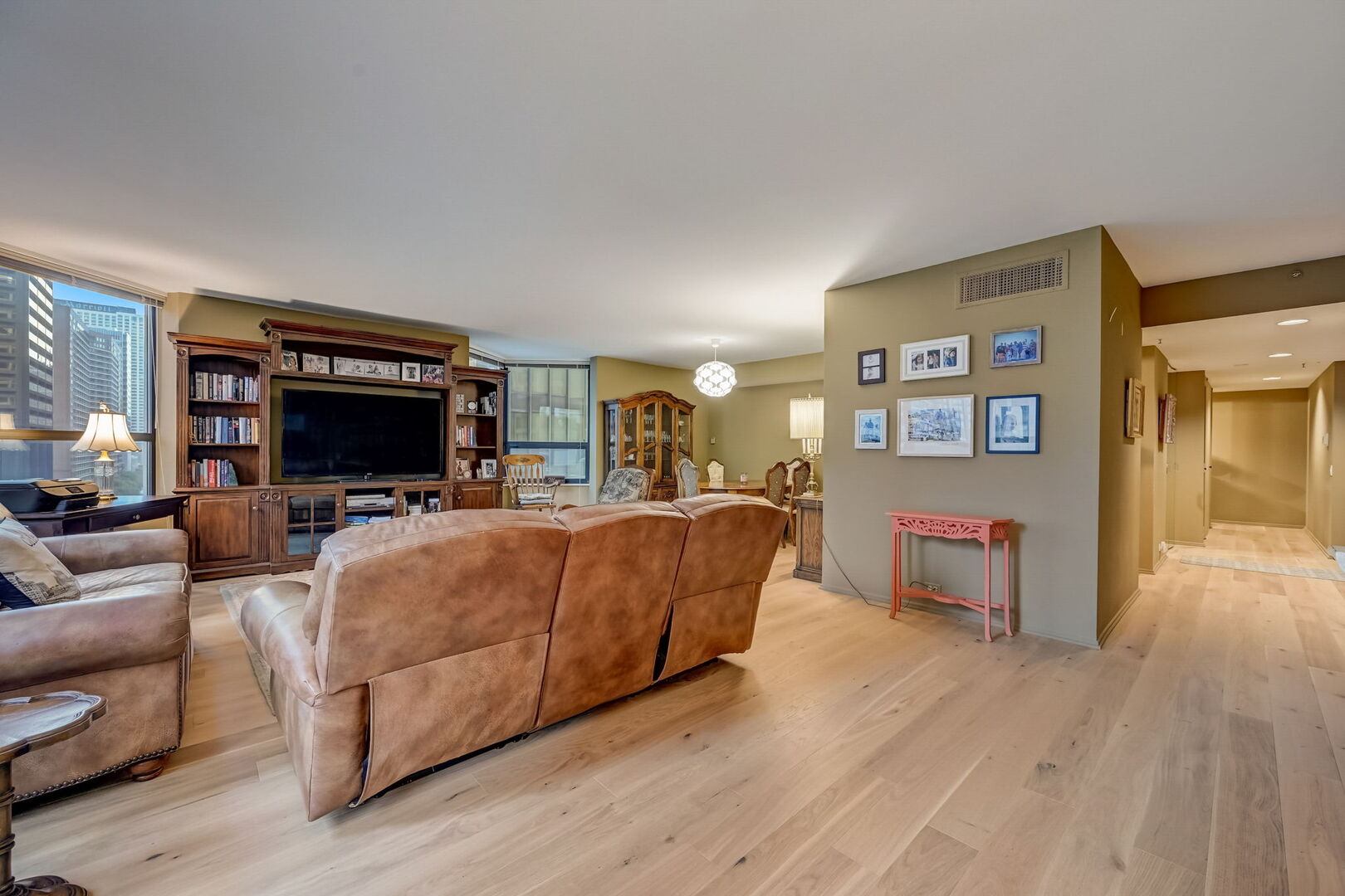 400 E Ohio Street Unit: 801
