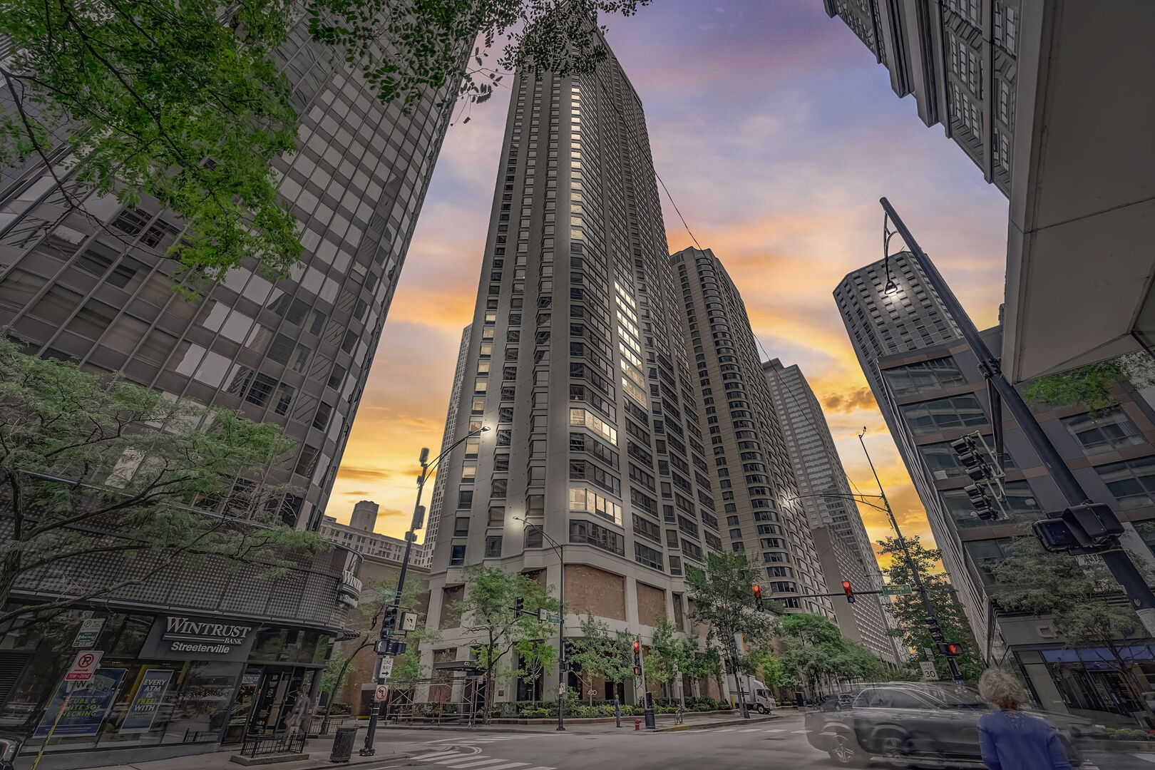 400 E Ohio Street Unit: 801