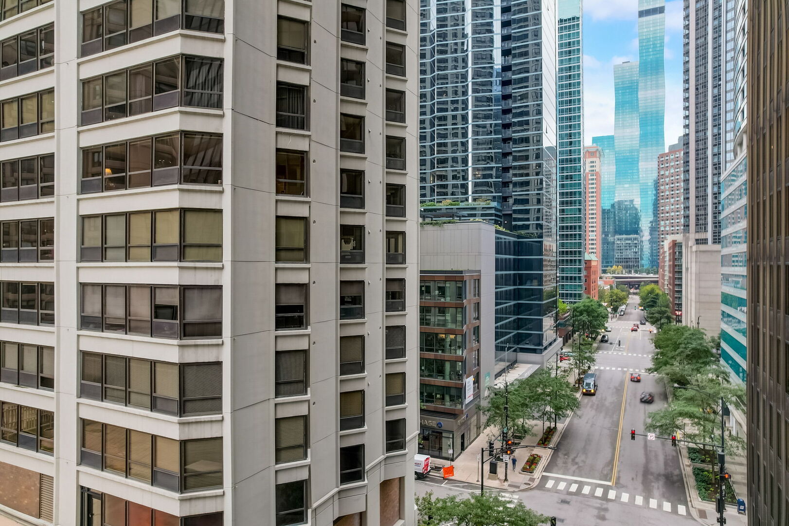 400 E Ohio Street Unit: 801