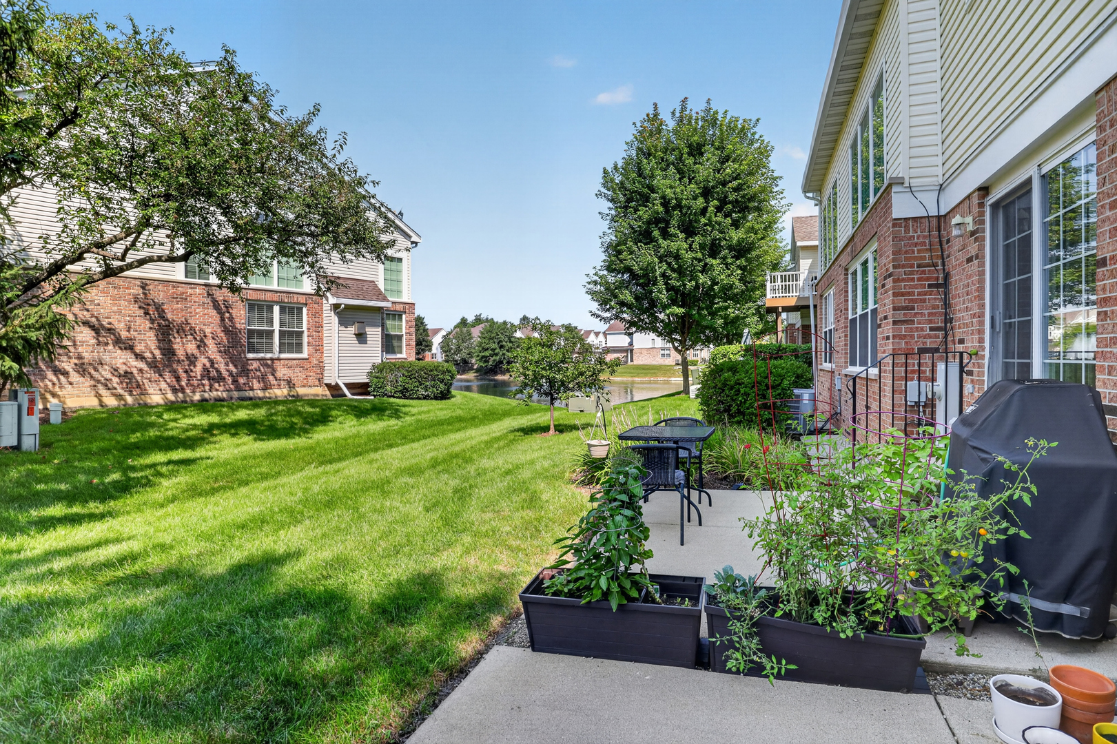 140 Bay Drive