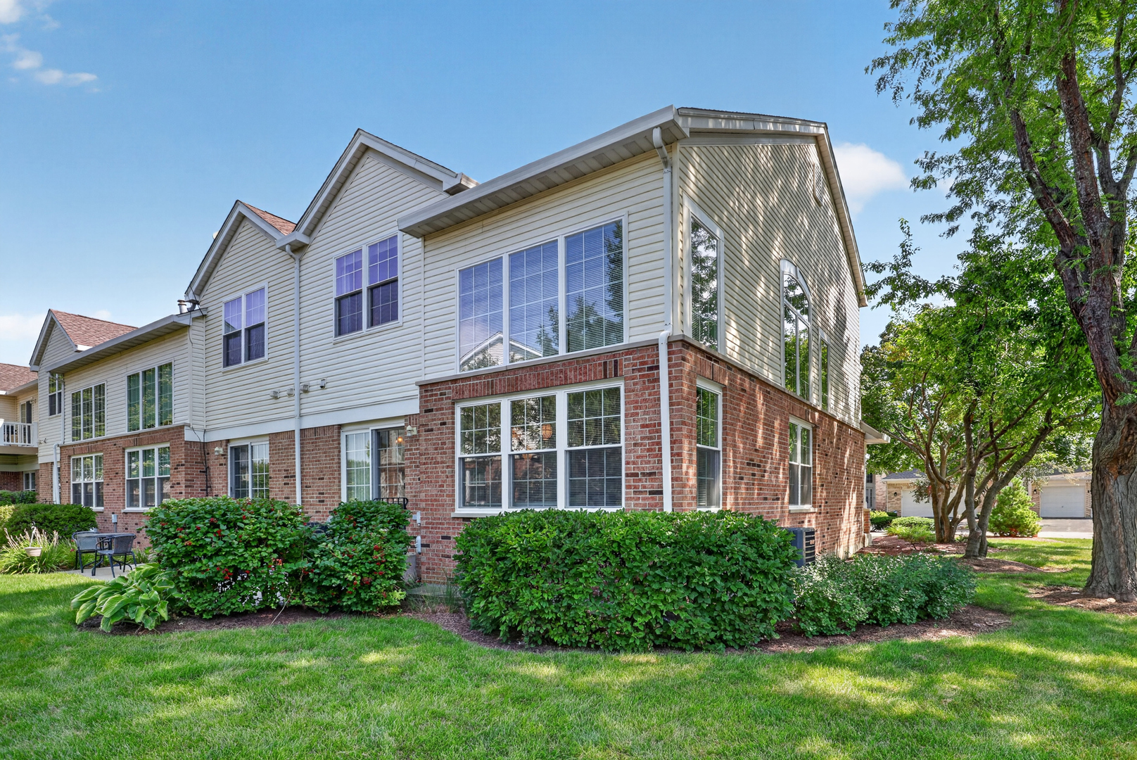 140 Bay Drive