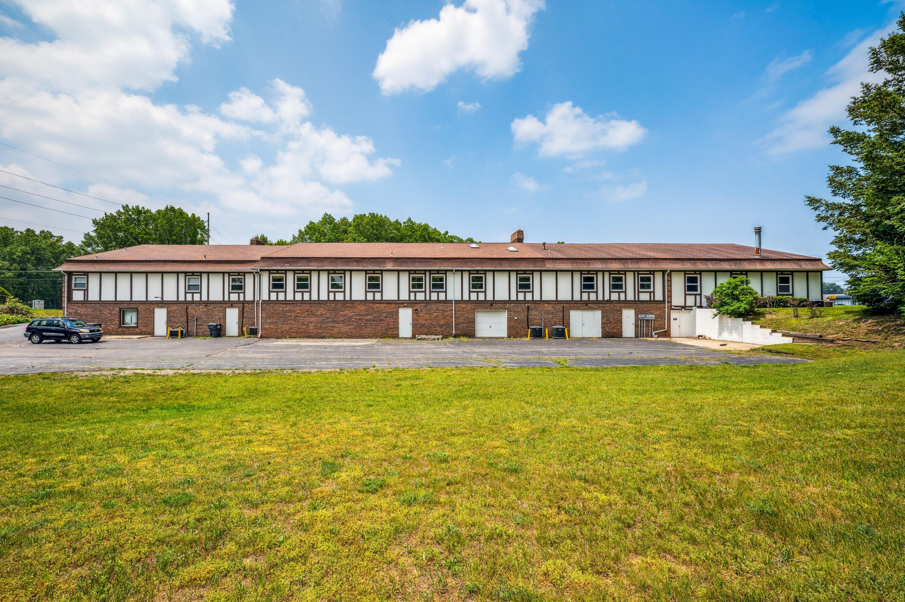 2603 S Cleveland Avenue, St. Joseph