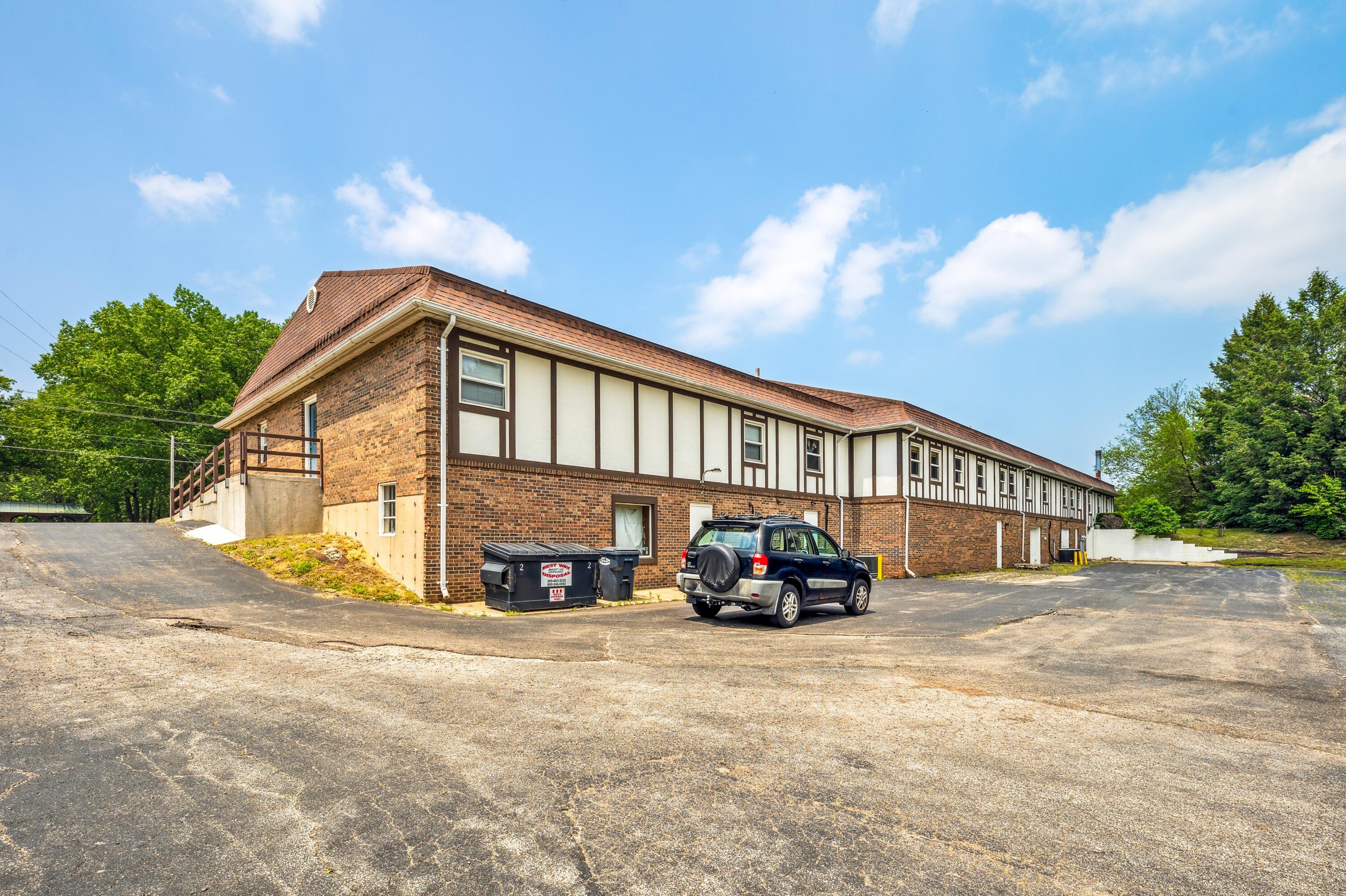 2603 S Cleveland Avenue, St. Joseph