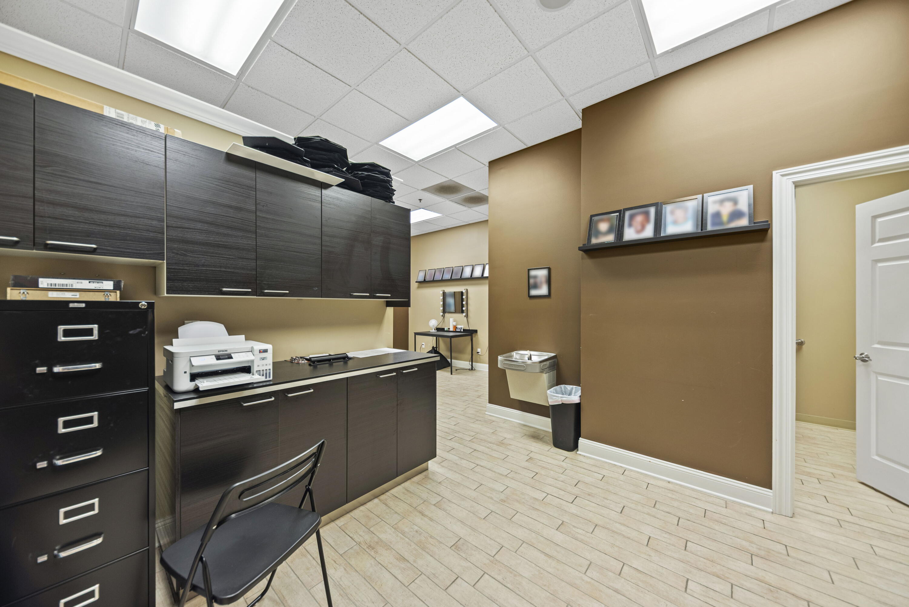 225 N Whittaker Street, 4