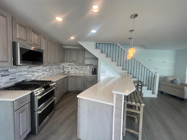 18 Harbor Isle Drive