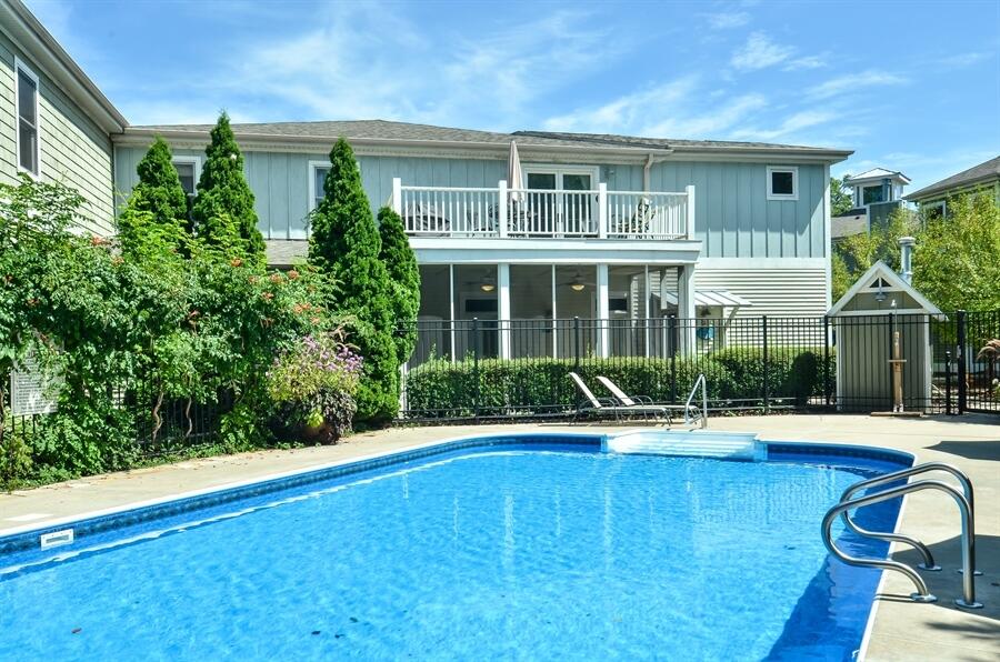 16032 Goodwin Avenue, 5