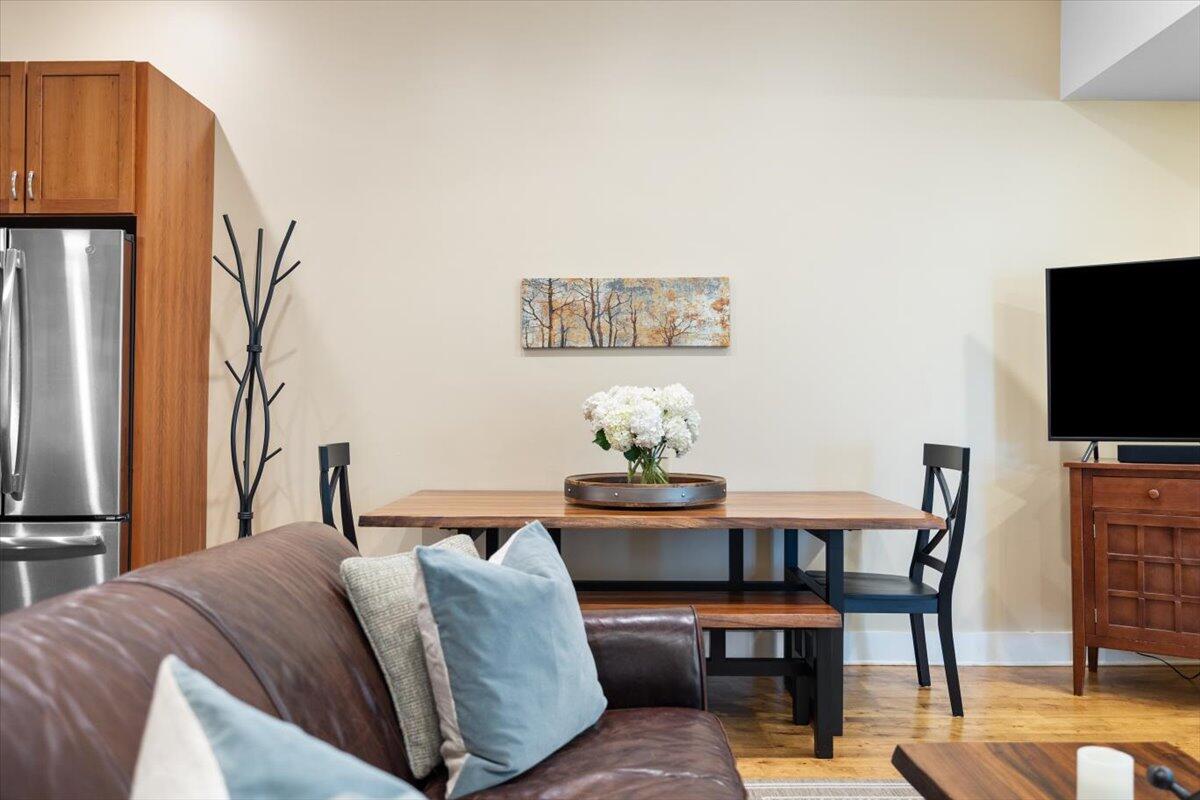 16032 Goodwin Avenue, 5