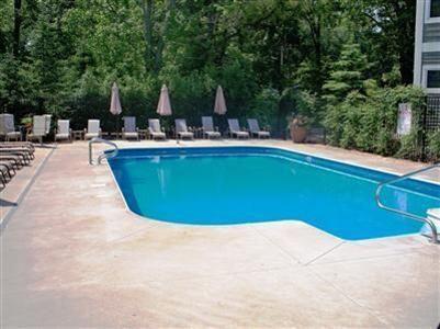 16032 Goodwin Avenue, 5