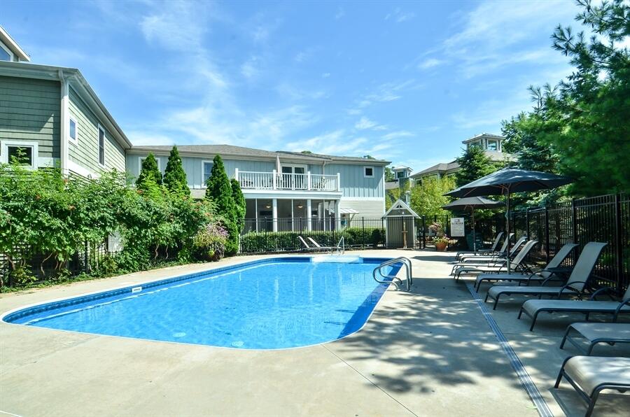 16032 Goodwin Avenue, 5