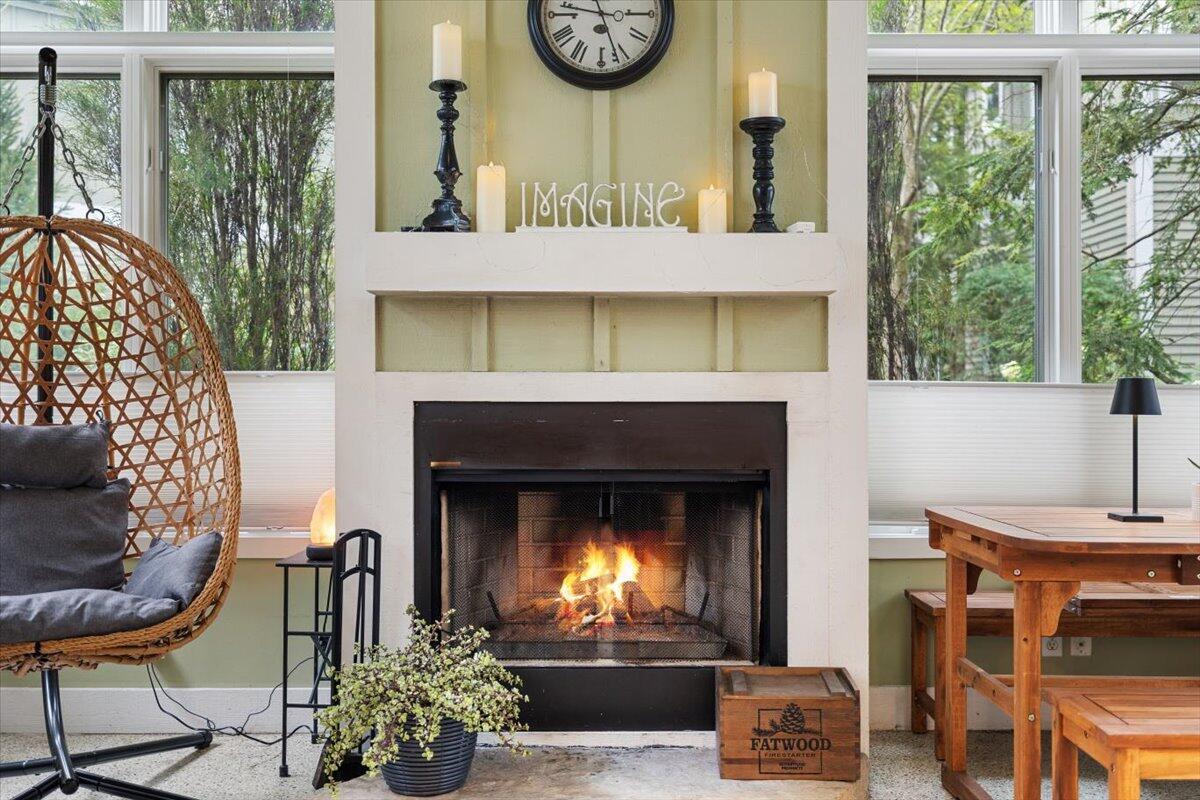 16032 Goodwin Avenue, 5