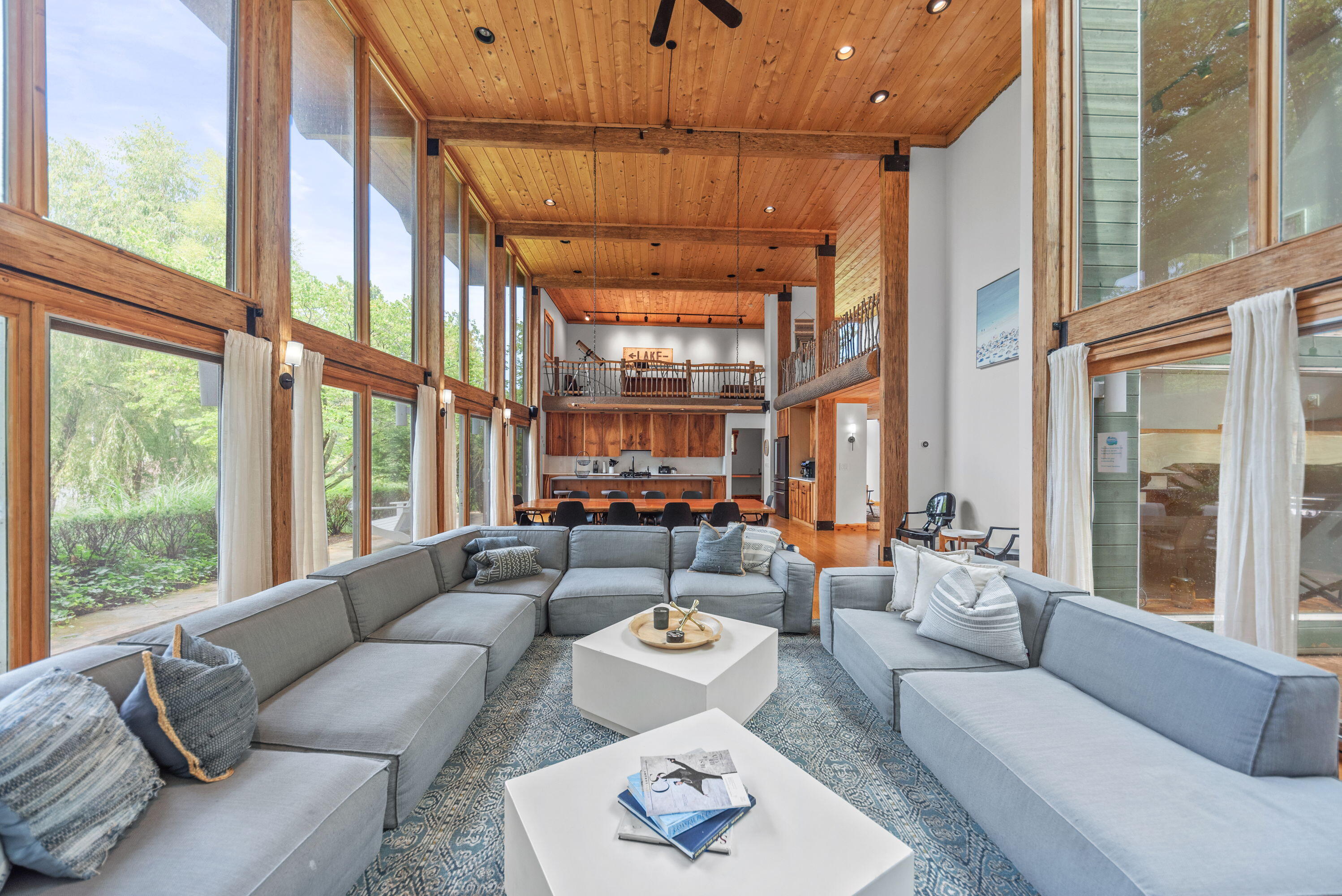 15157 Lakeshore Road