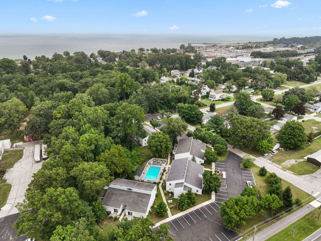 1000 W Buffalo Street, 30