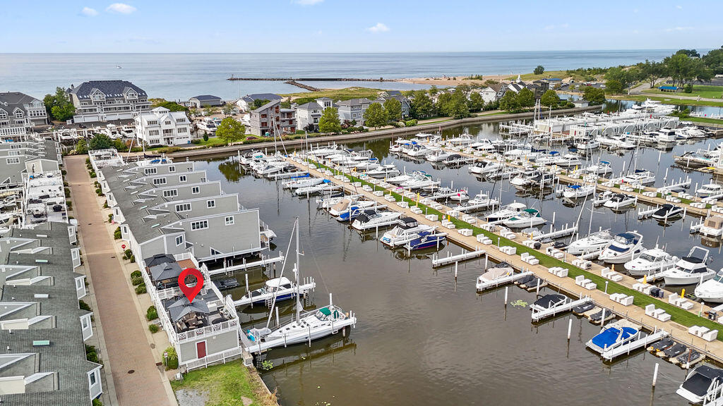 33 Harbor Isle Drive