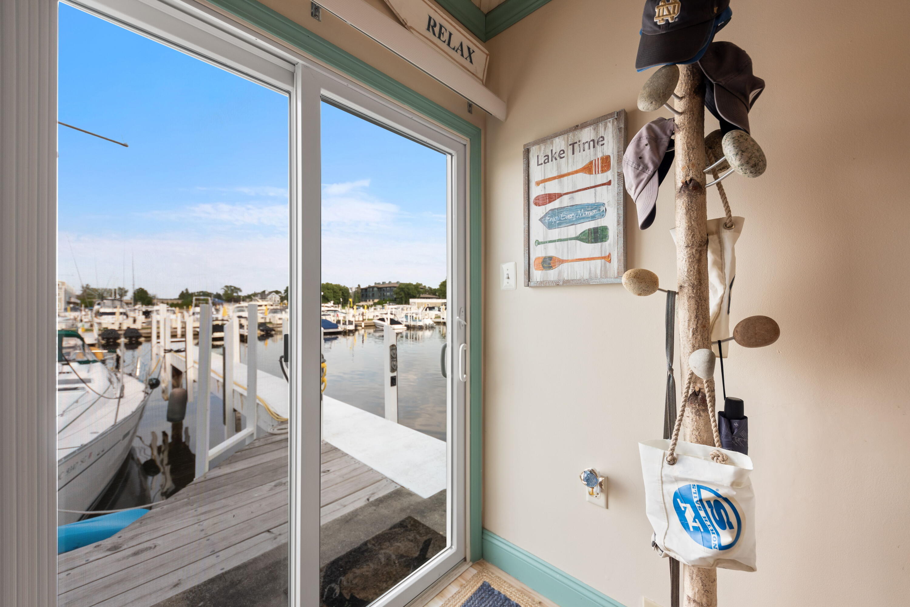 33 Harbor Isle Drive