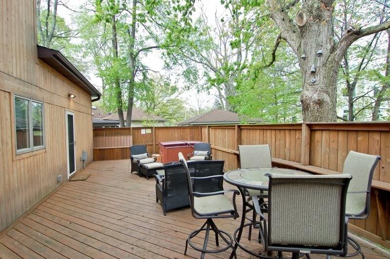 15445 Lakeshore Road
