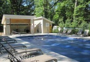 9132 National Parkway