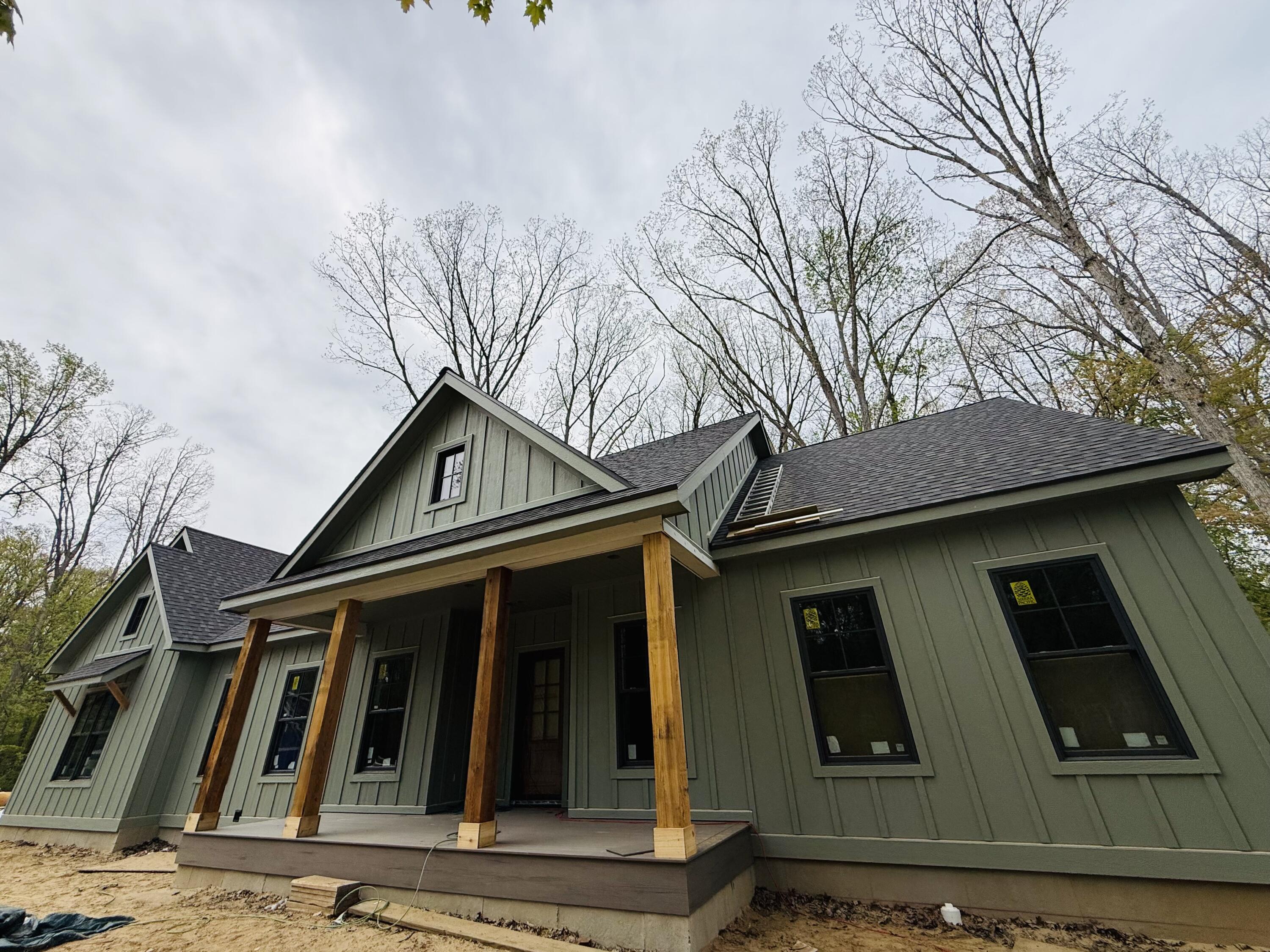 9132 National Parkway