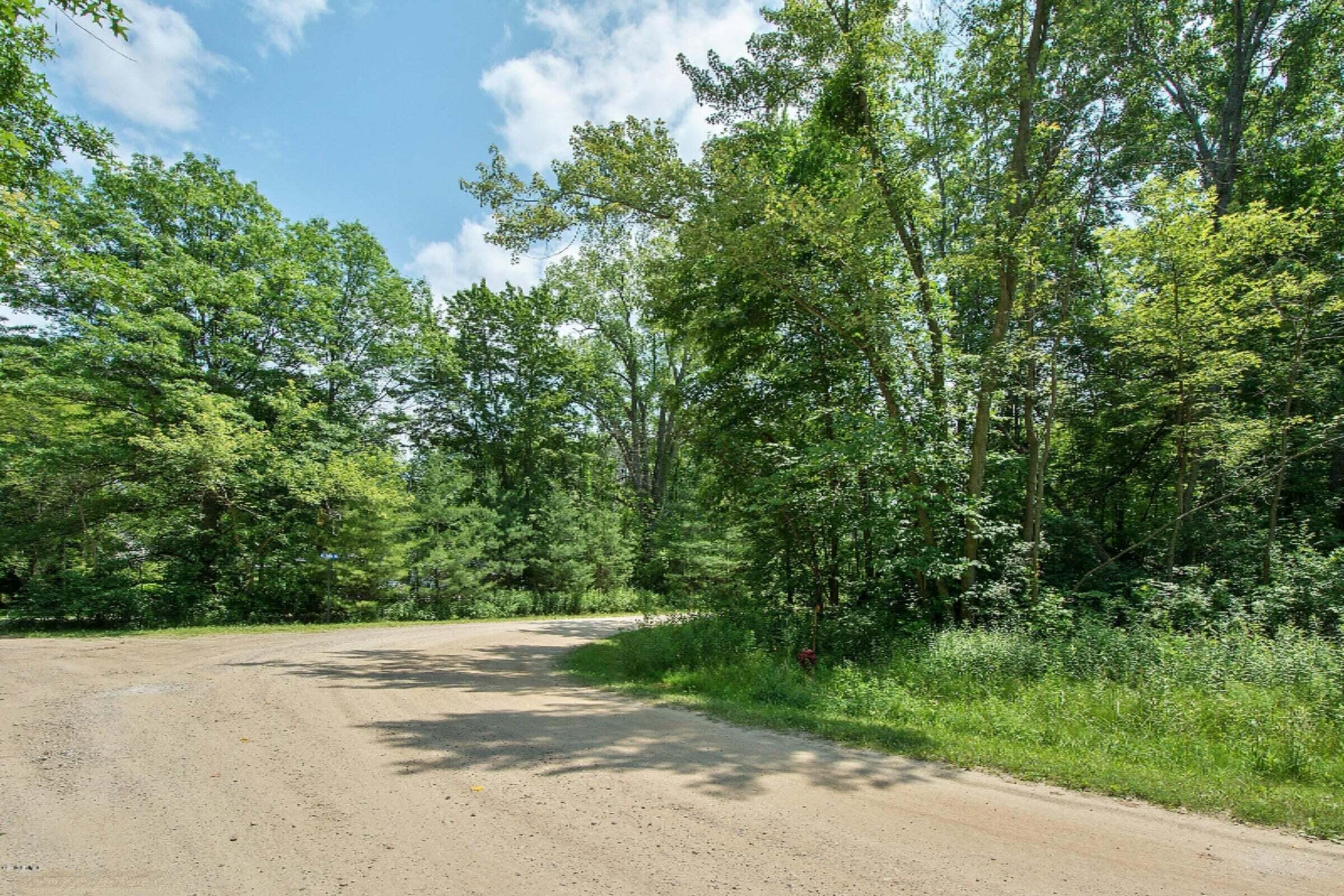 9132 National Parkway