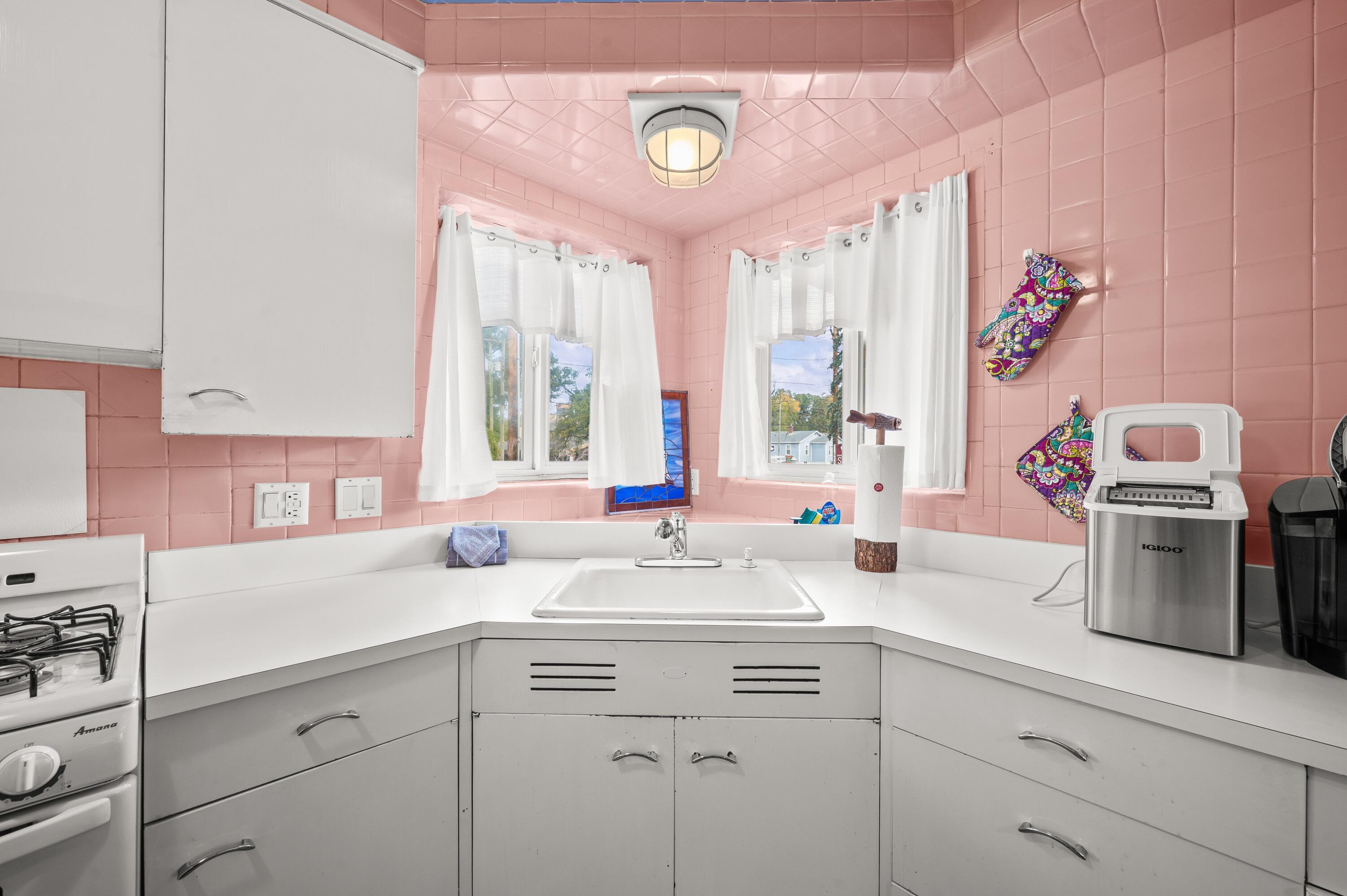 231 E Buffalo Street