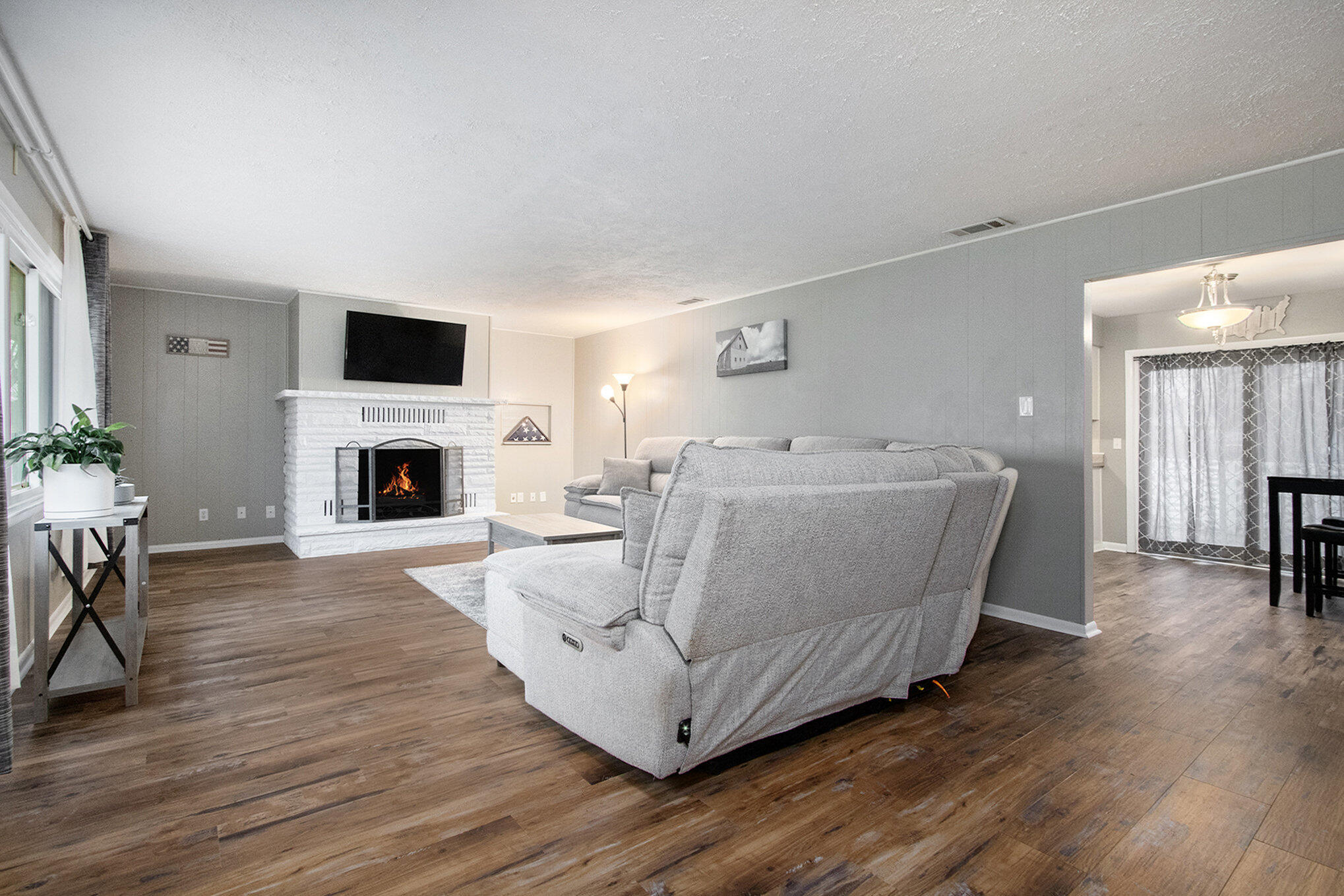 333 Rainbow Drive, St. Joseph