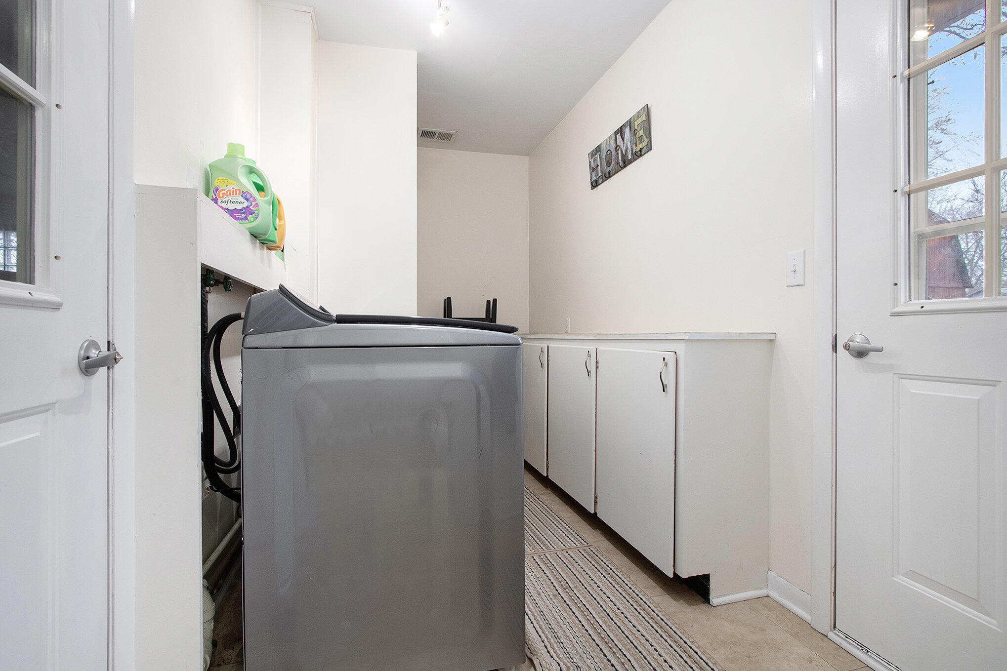 333 Rainbow Drive, St. Joseph