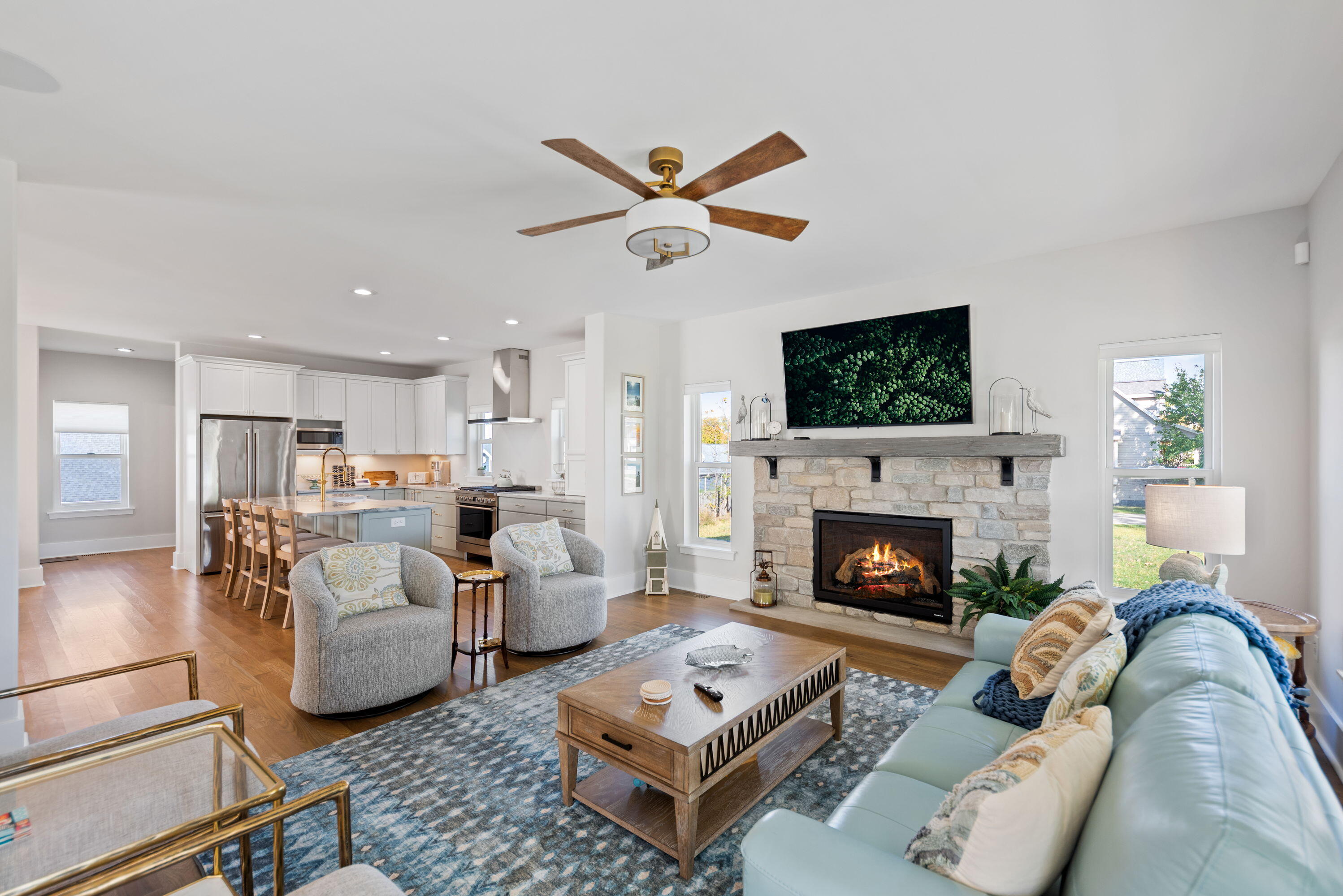 600 W Mechanic Street