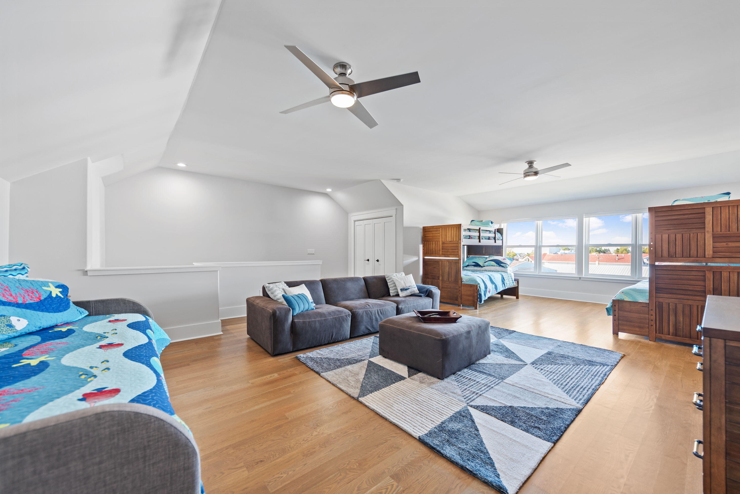 600 W Mechanic Street