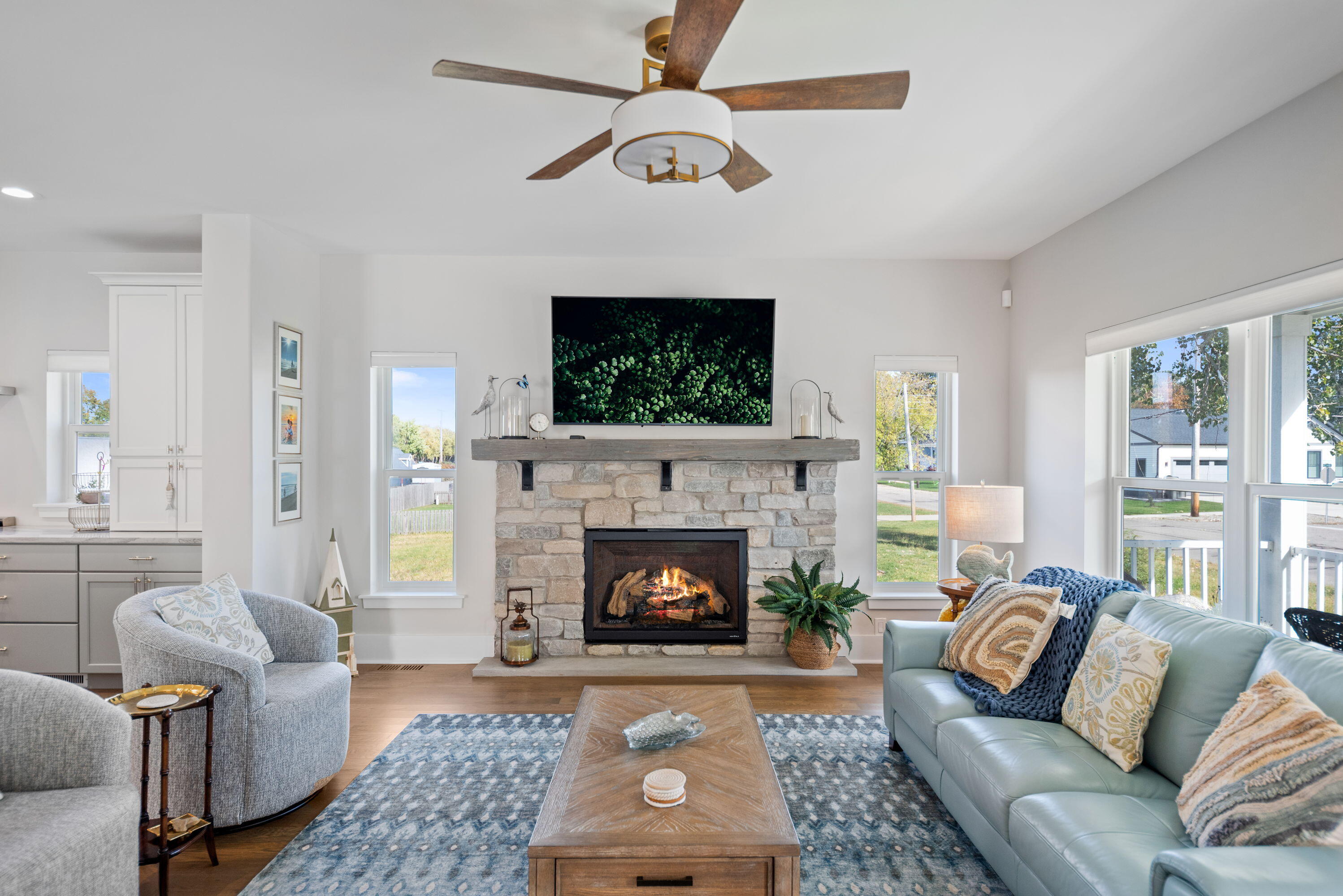 600 W Mechanic Street