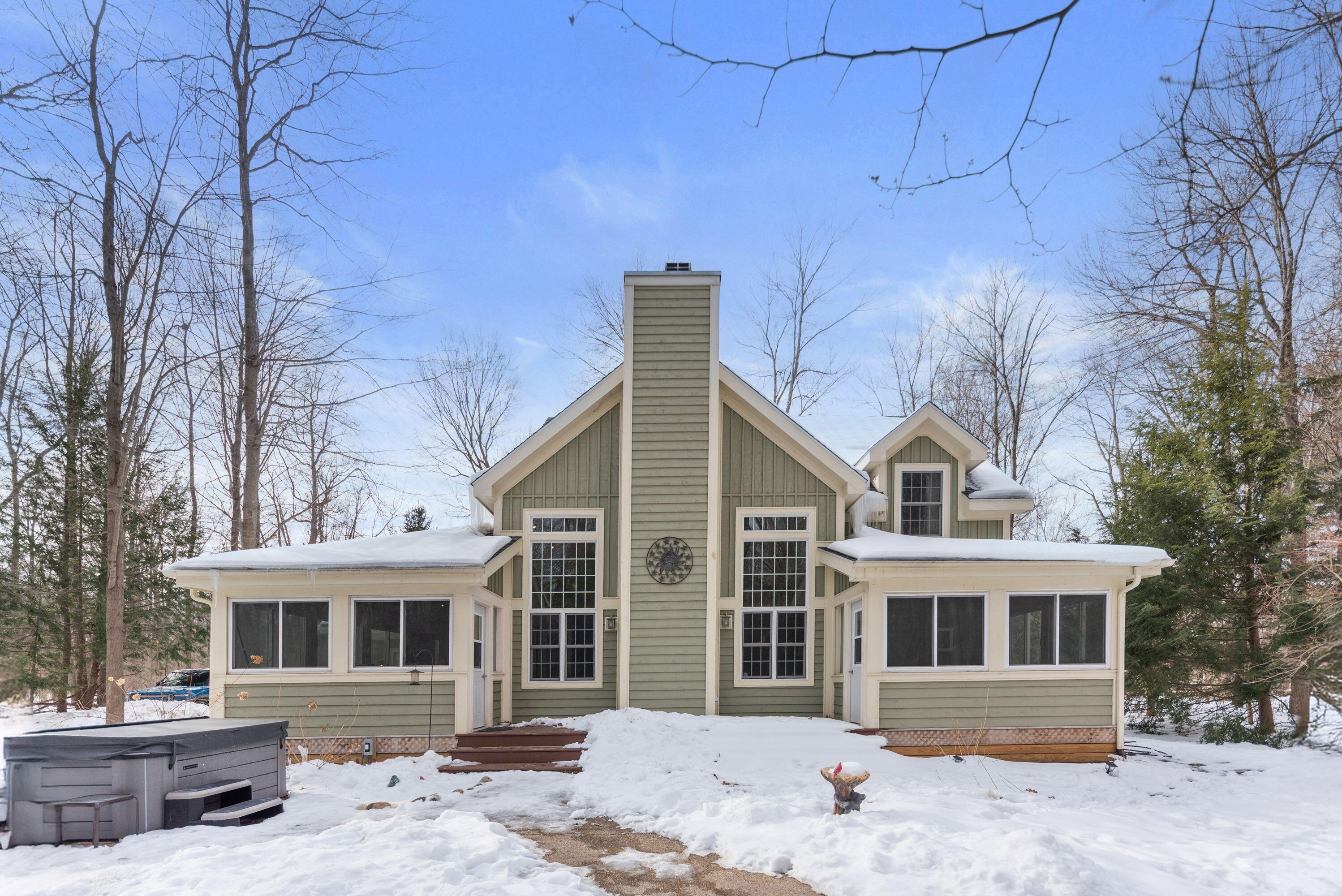 13217 Three Oaks Road