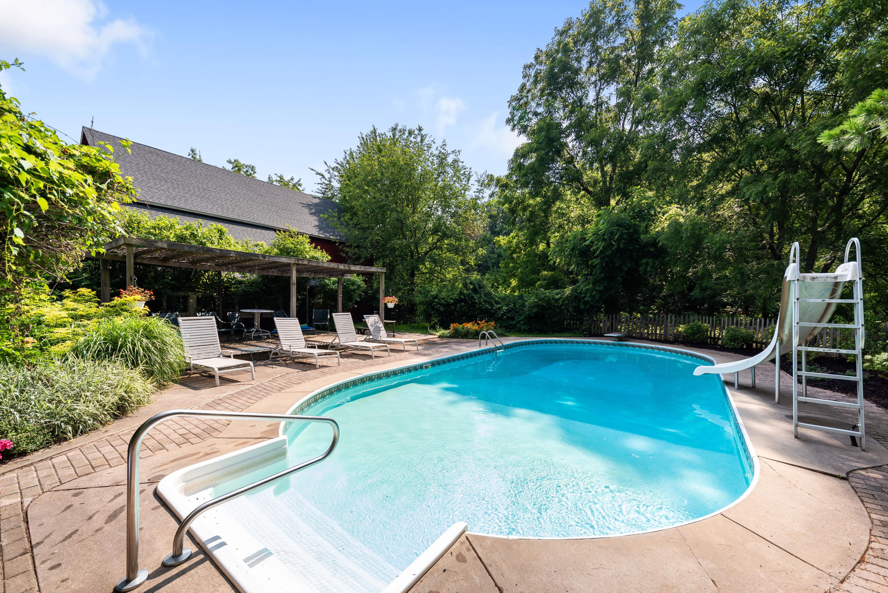 6475 Olive Branch Road