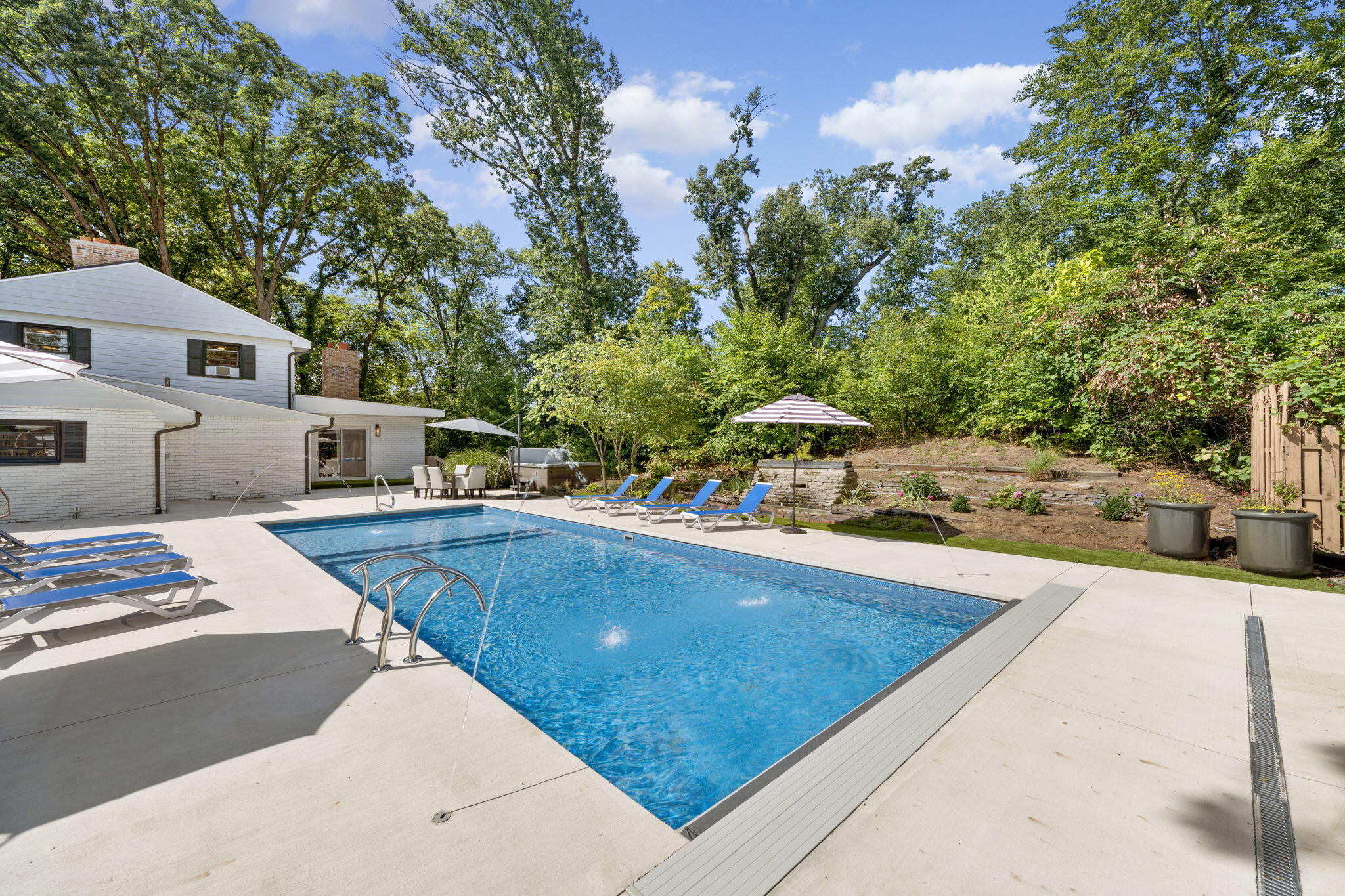 4173 Maplewood Road
