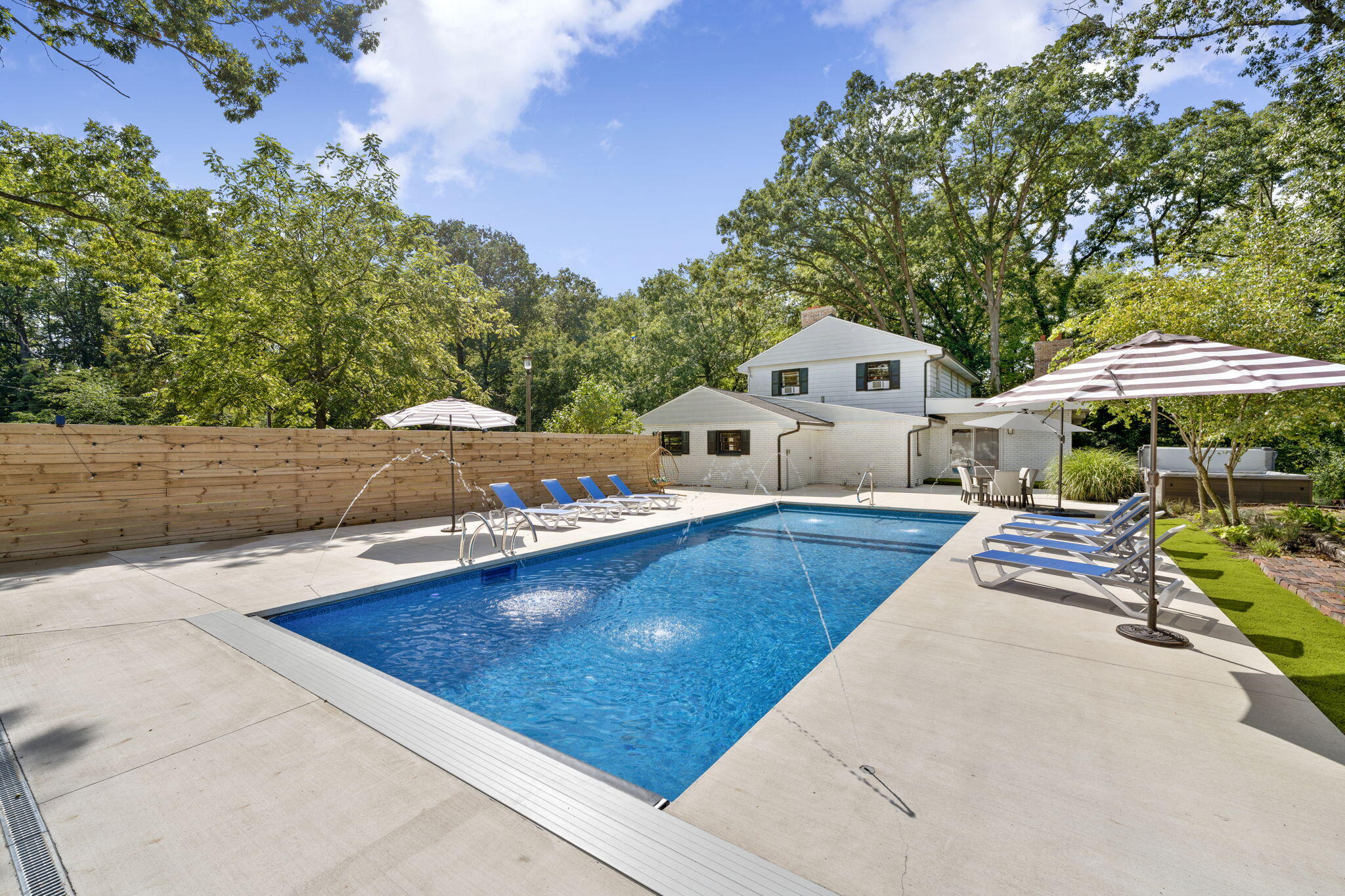 4173 Maplewood Road