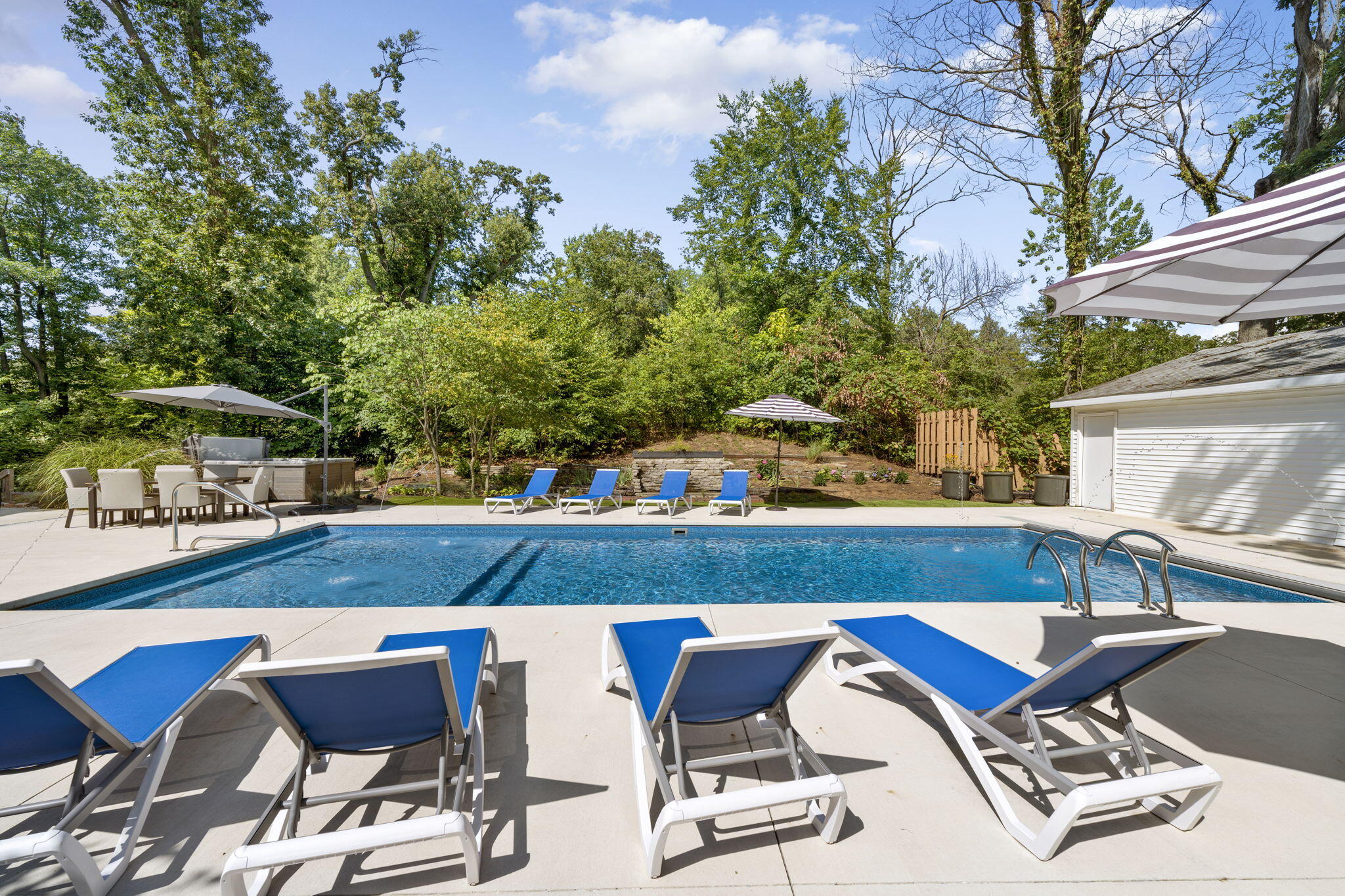 4173 Maplewood Road