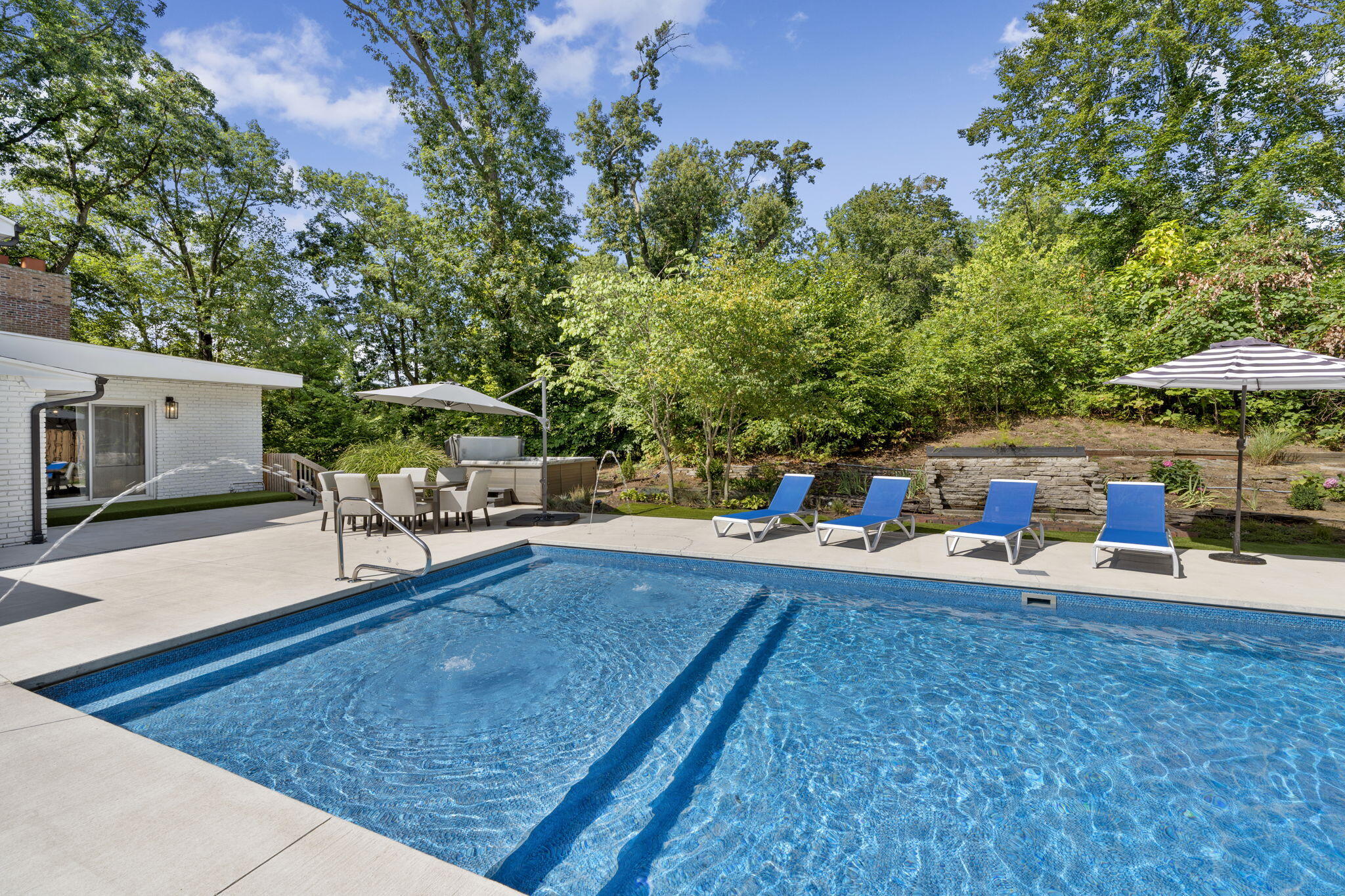4173 Maplewood Road