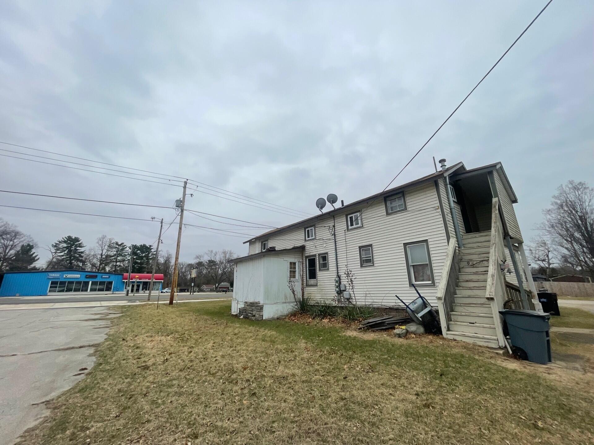 5 N Eagle Street