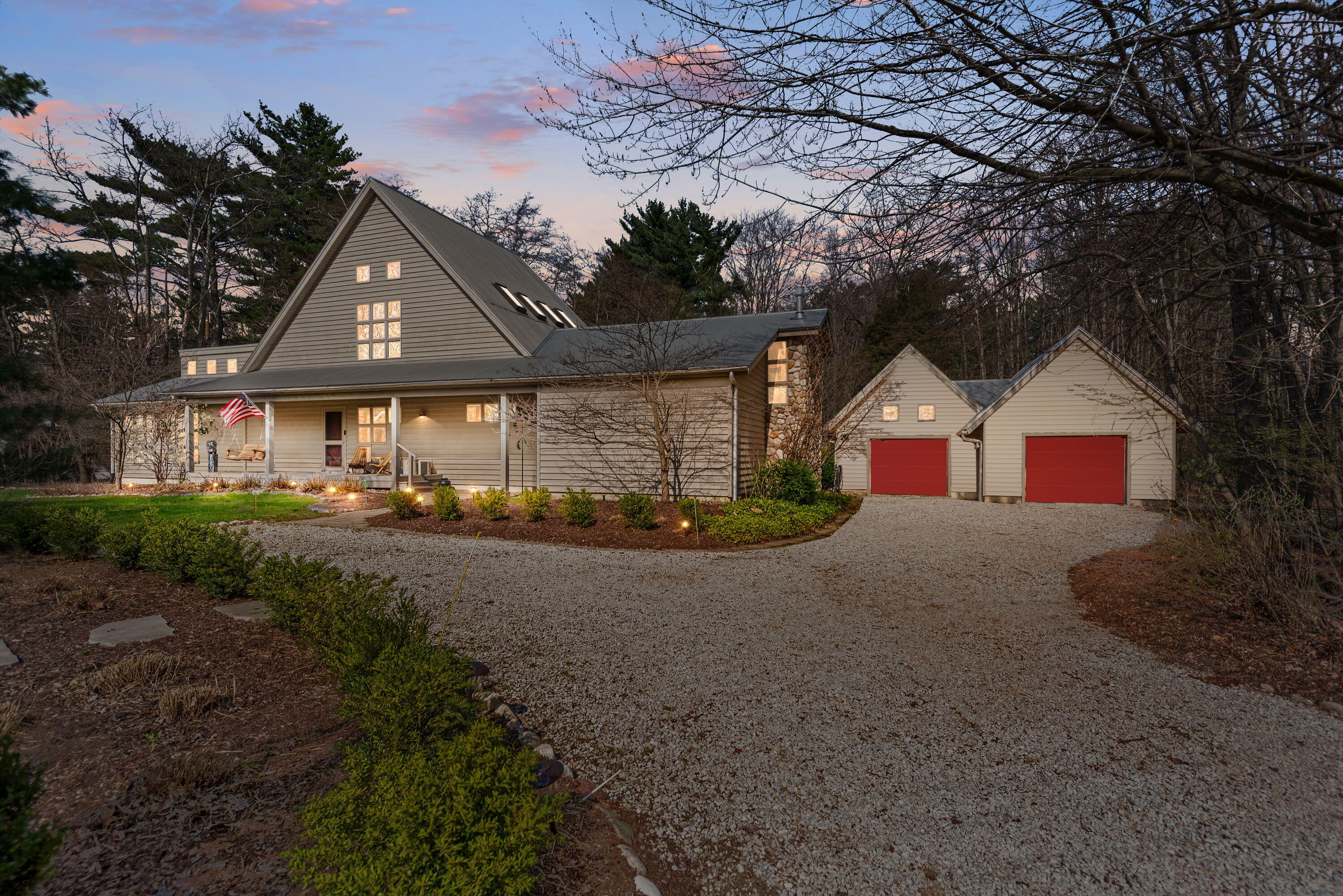 13670 Cottonwood Lane