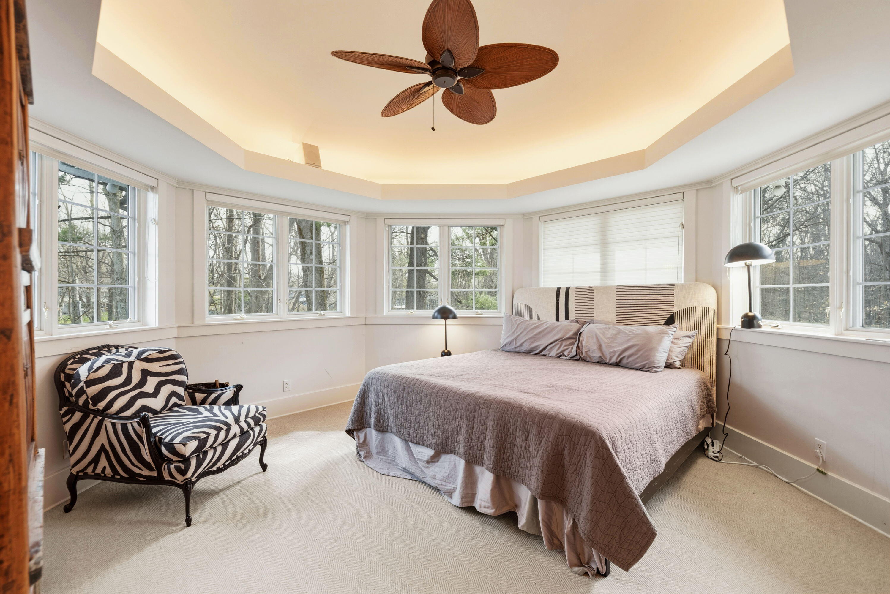 14895 Lakeshore Road